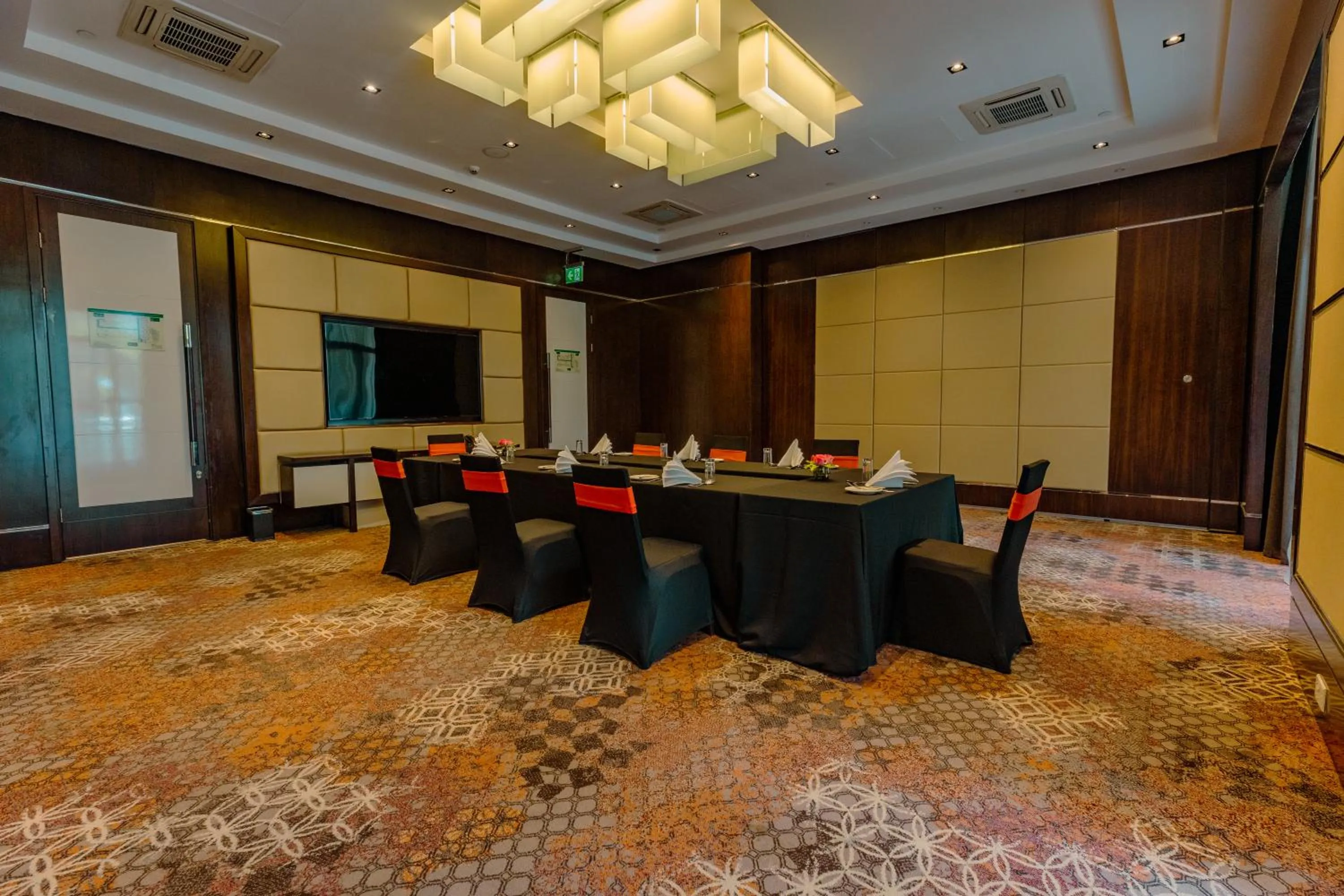 Banquet/Function facilities in Crowne Plaza Nairobi Airport by IHG