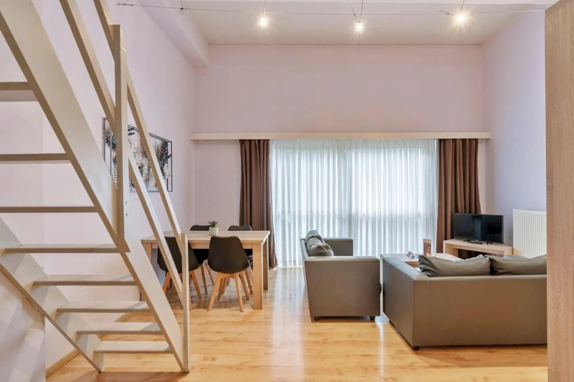 Family Apartment in Ambassador Suites Leuven Family Apartment in Ambassador Suites Leuven