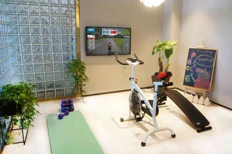 Cycling in PACE HOTEL Suzhou Renmin Branch