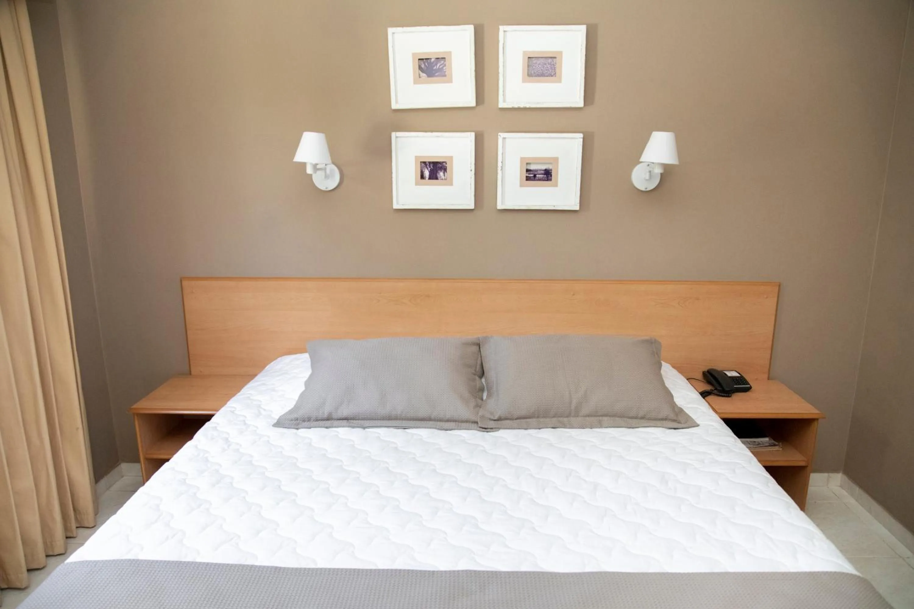 Bed in Hotel San Paolo