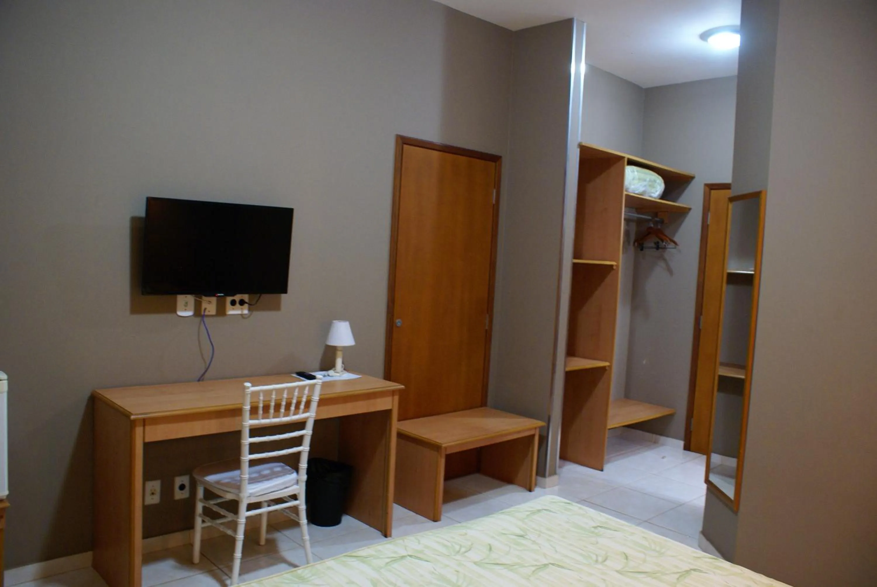 TV and multimedia in Hotel San Paolo