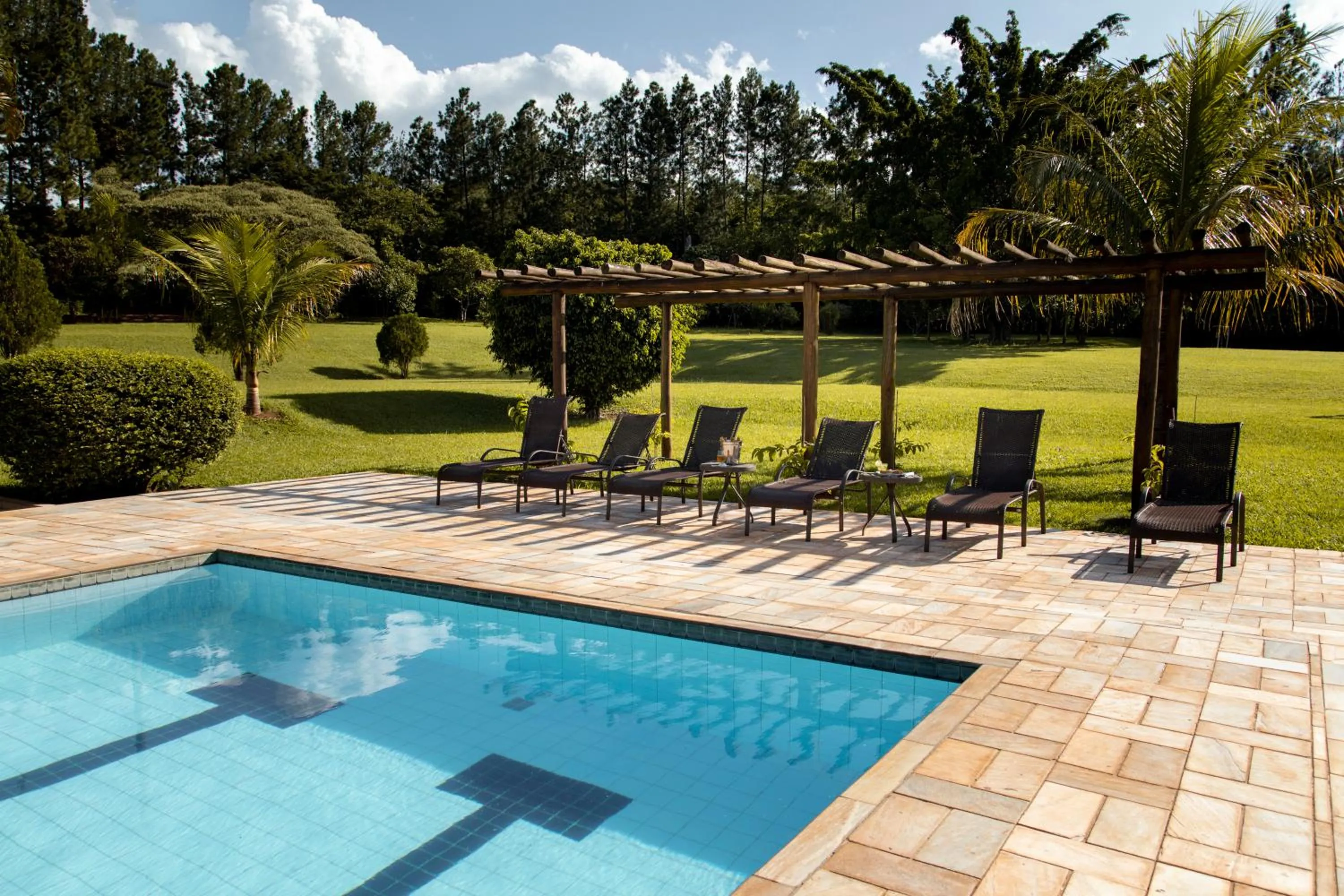 Swimming pool in Hotel San Paolo