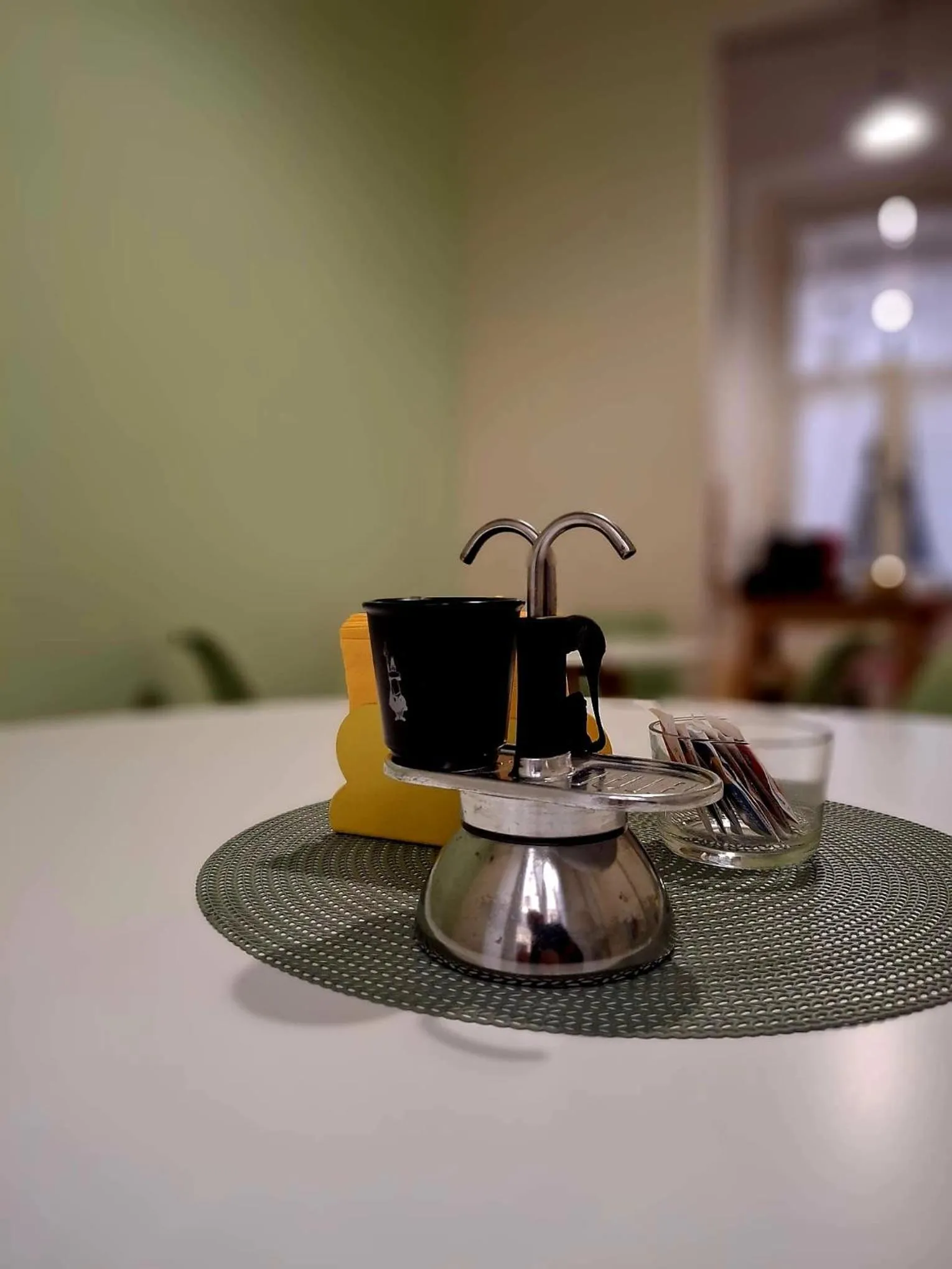 Coffee/tea facilities in Double B Ferruccio I