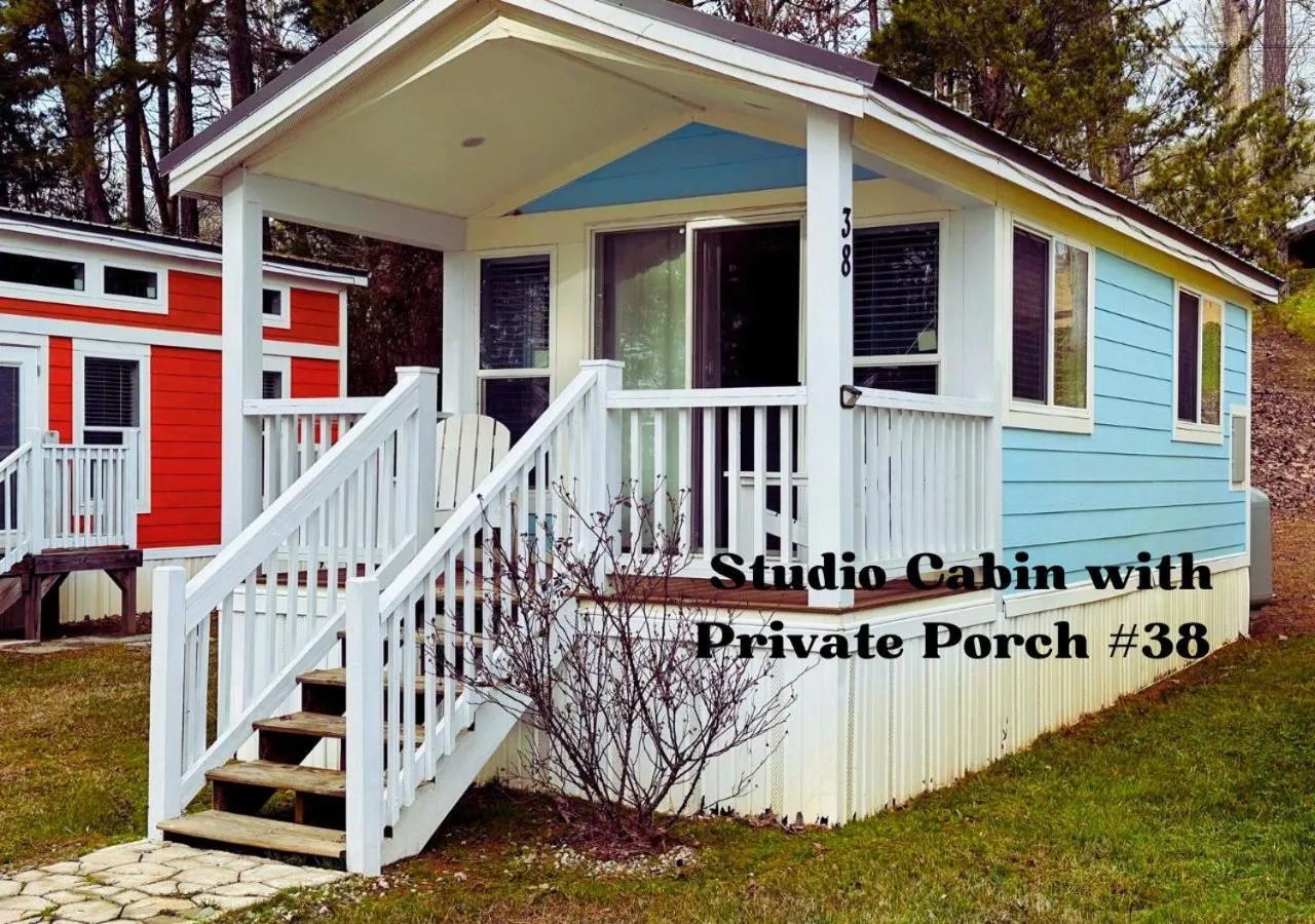 Property building in Long Cove Resort and Marina