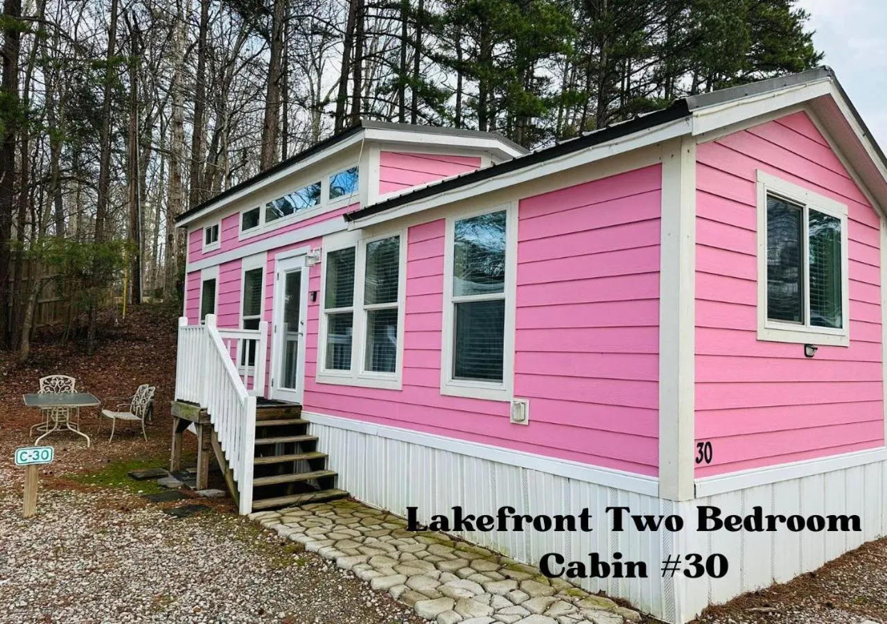 Property building in Long Cove Resort and Marina