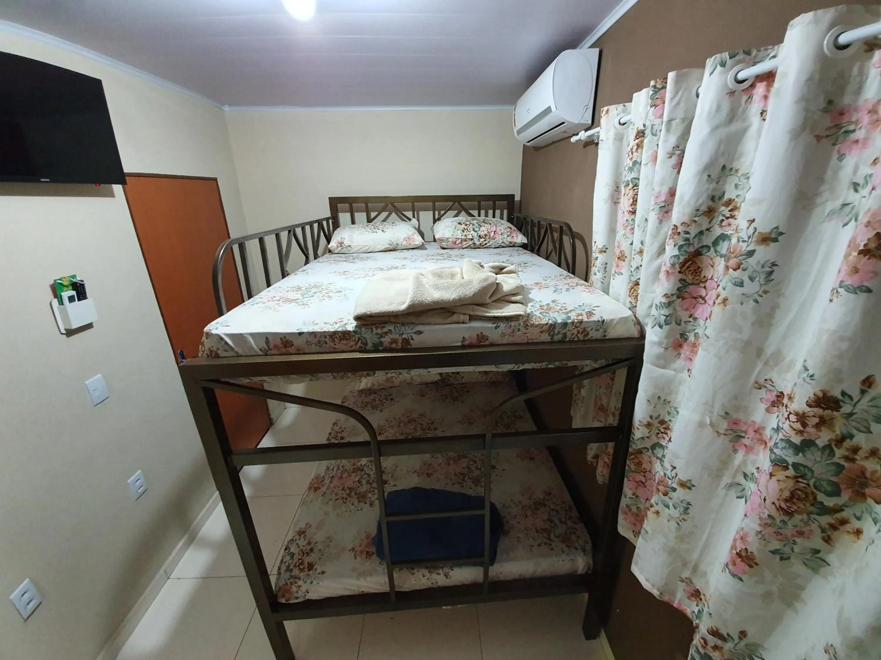 Bed in Pousada Pimenta Olimpia