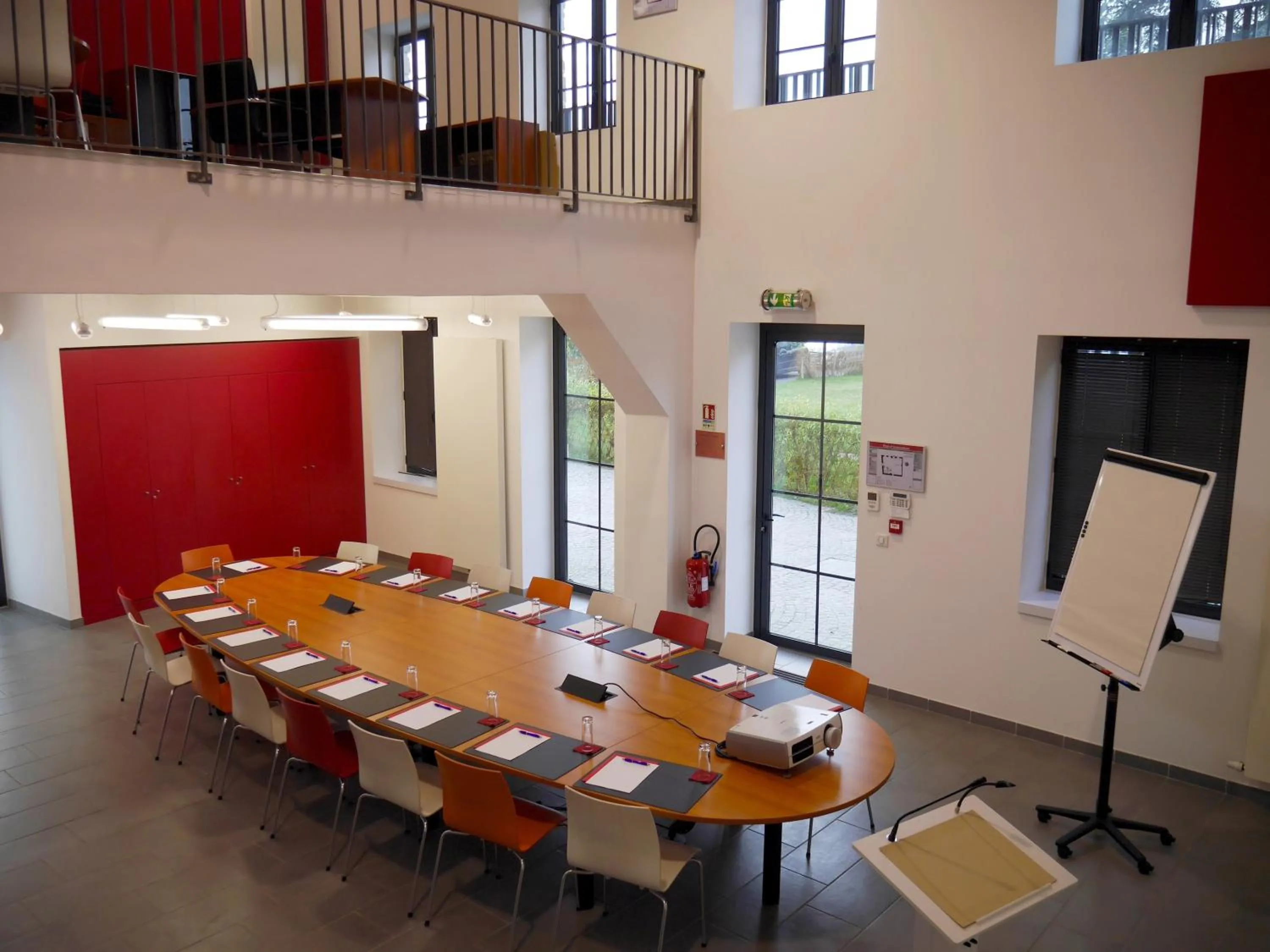 Meeting/conference room in AUBERGE DU CHÂTEAU BLEU