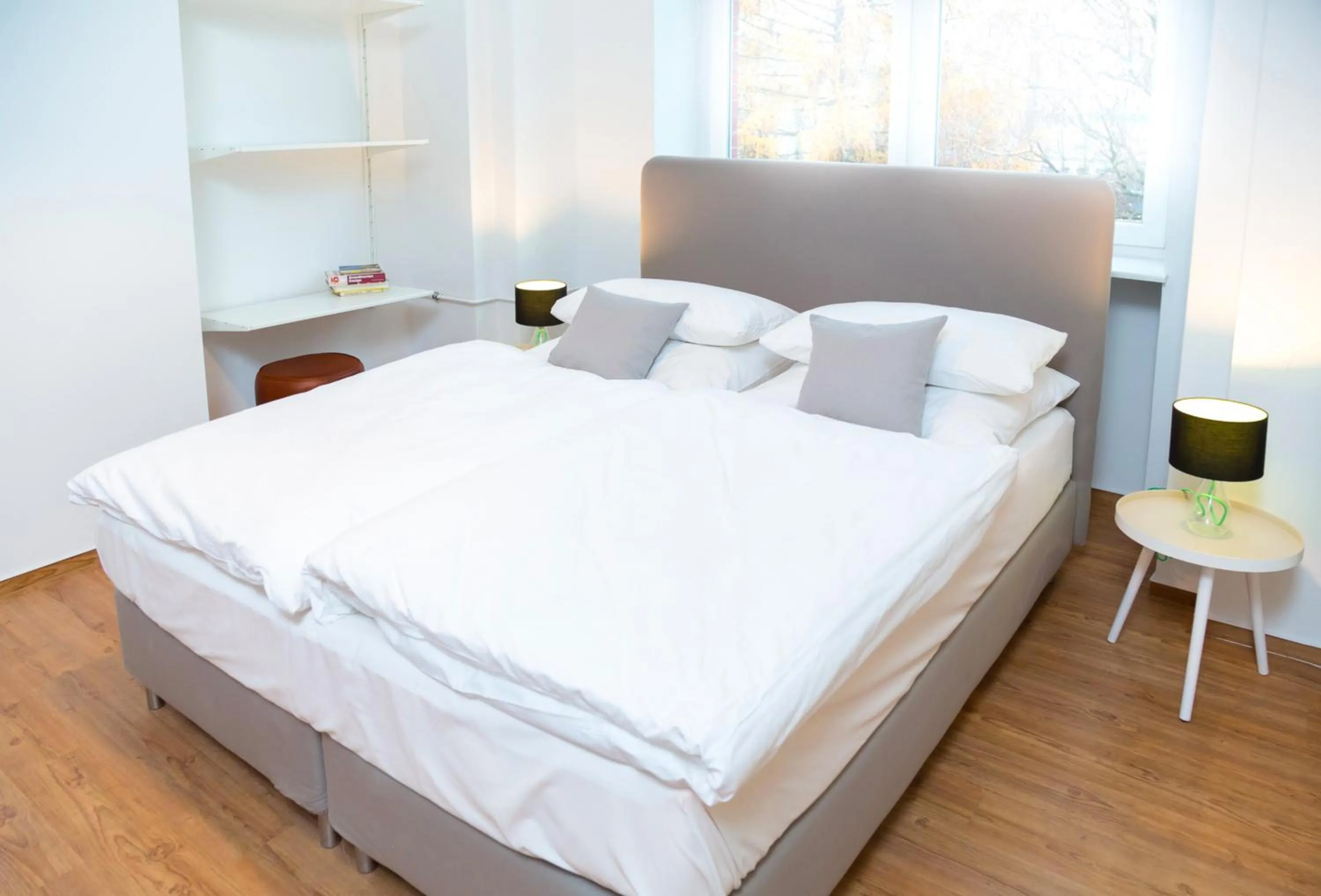 Photo of the whole room, Bed in BENSIMON apartments Mitte - Moabit