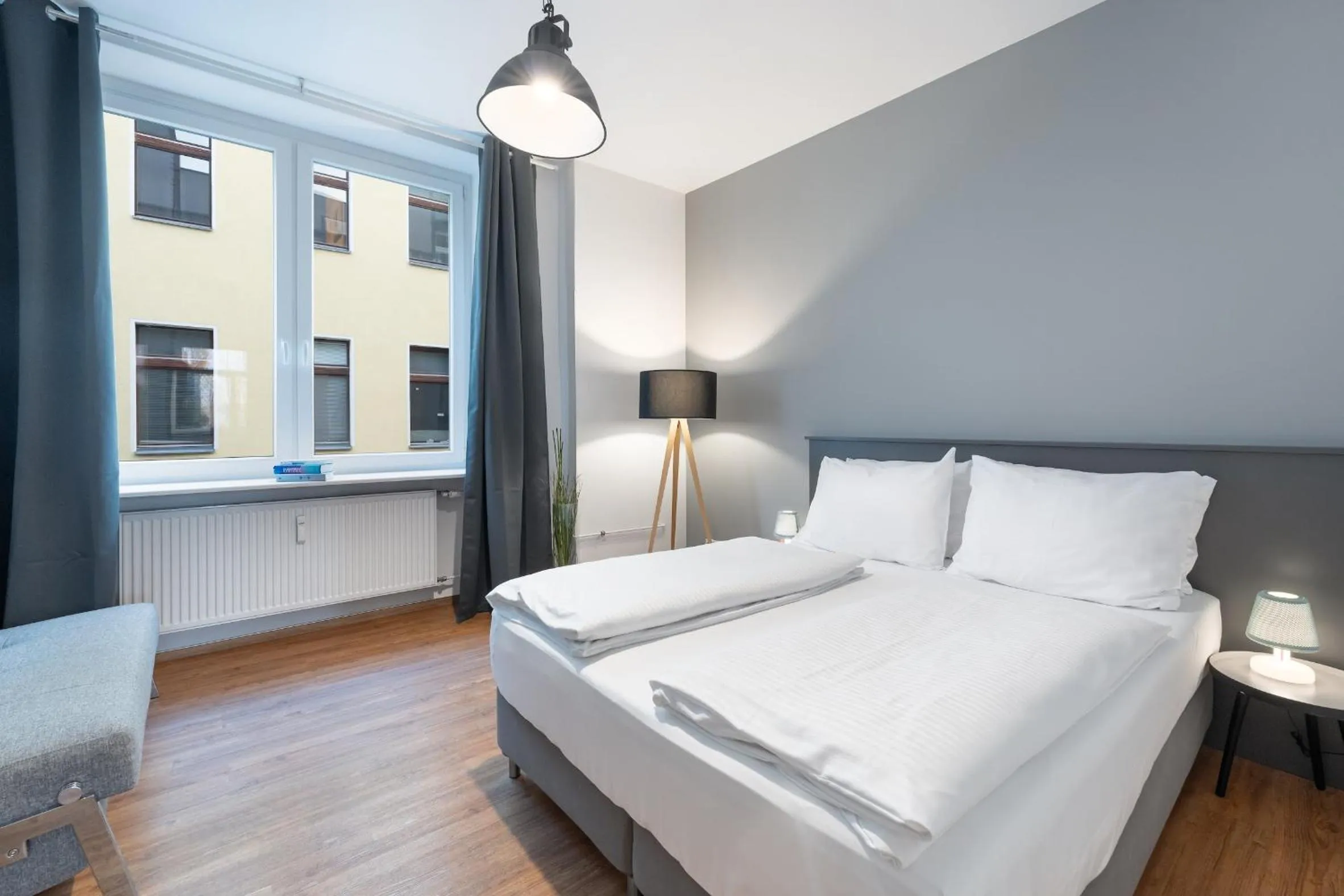 Bedroom, Bed in BENSIMON apartments Mitte - Moabit