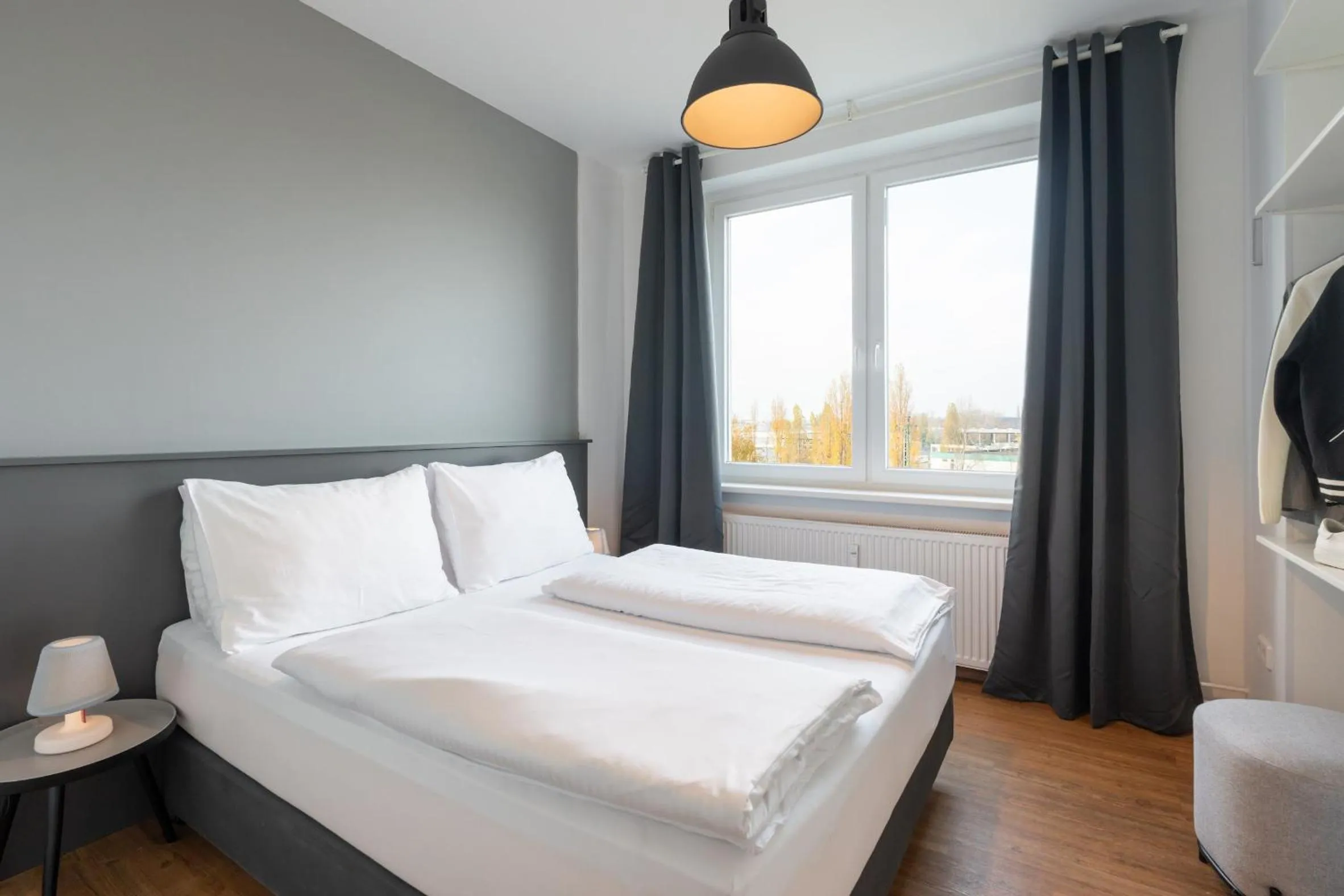 Bedroom, Bed in BENSIMON apartments Mitte - Moabit