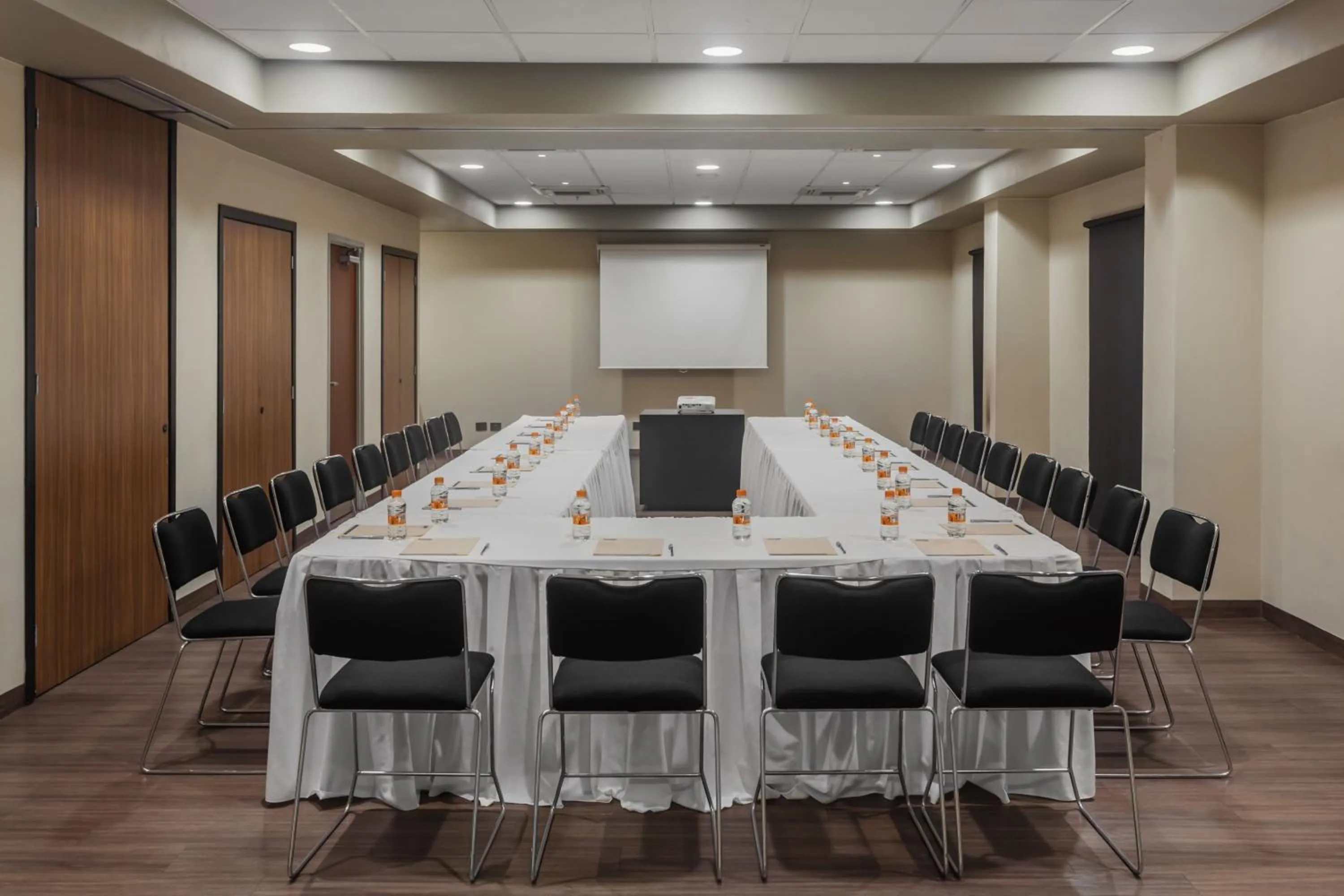 Meeting/conference room in City Express by Marriott Celaya Galerias