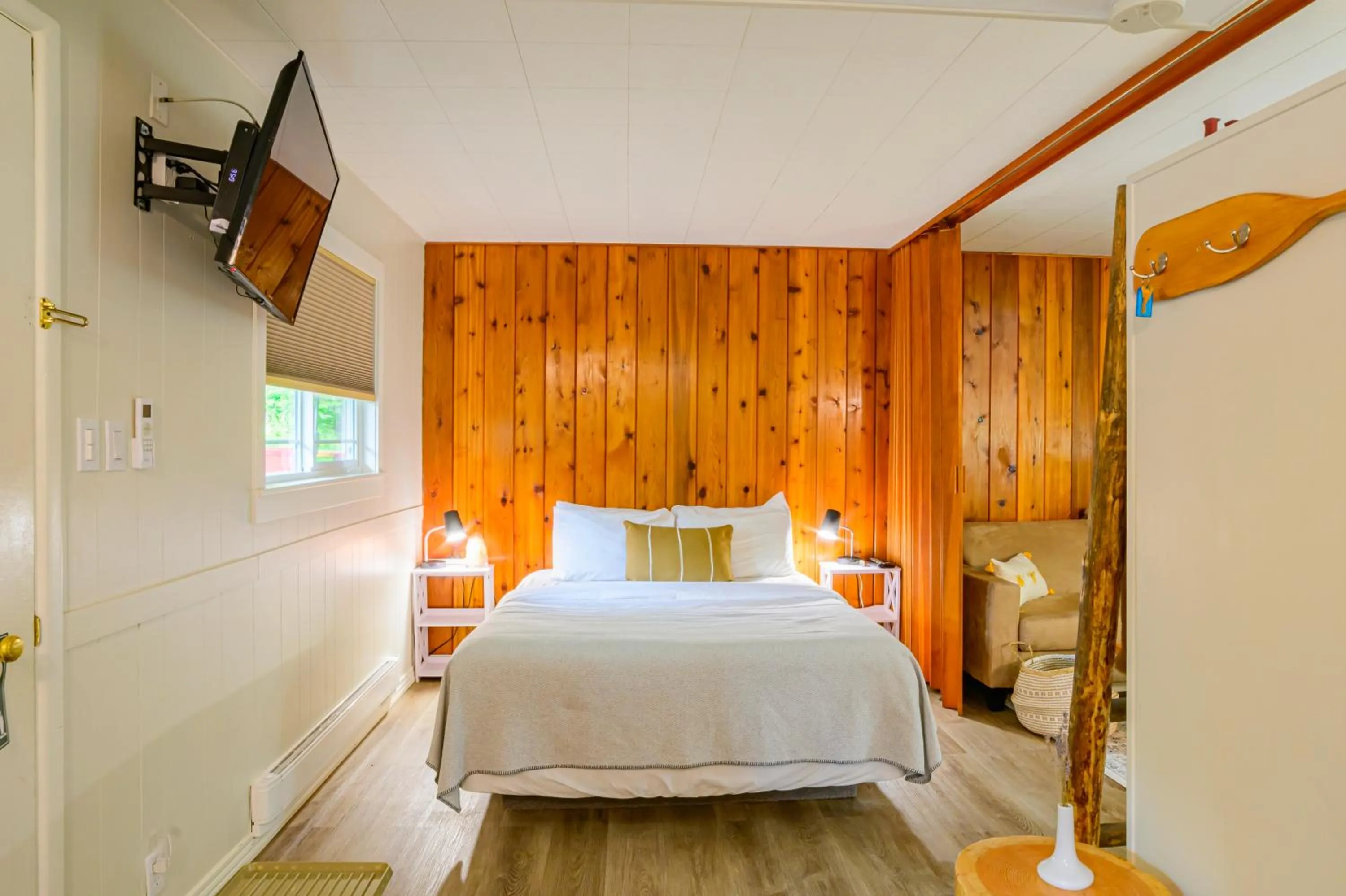 Bed in Barefoot Villas and Retreat