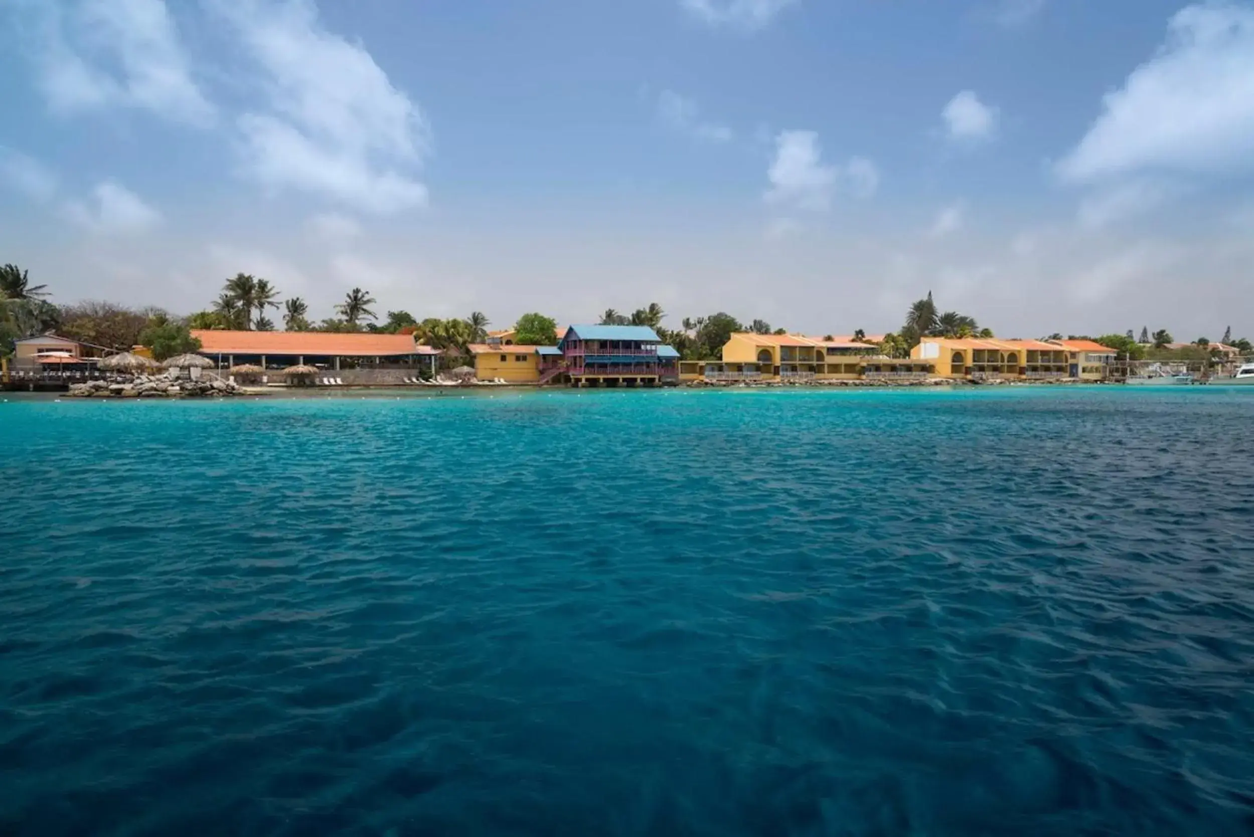 Facade/entrance in Divi Flamingo Beach Resort Facade/entrance in Divi Flamingo Beach Resort