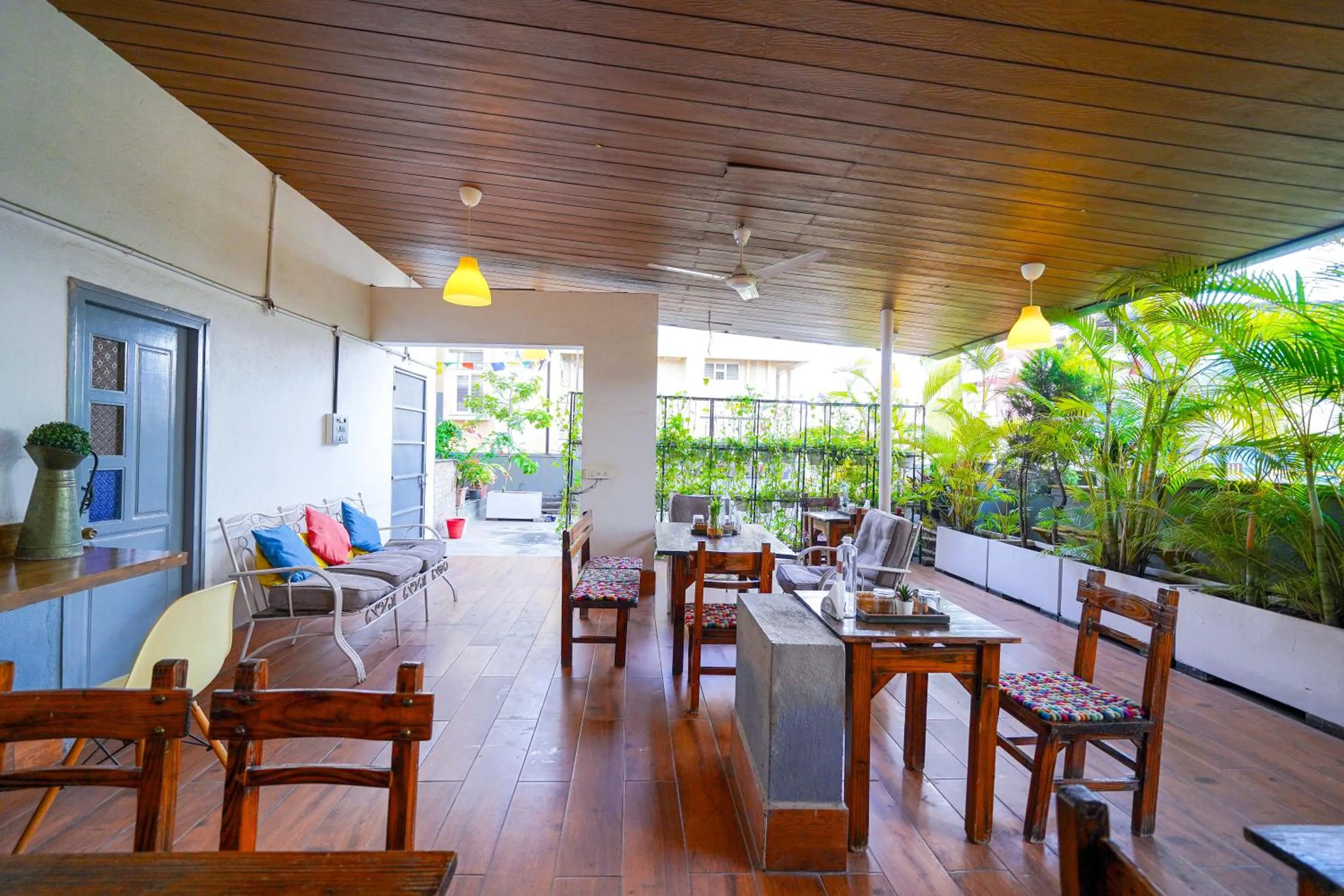 Seating area in Open Hotel by Olive - Utse Suites