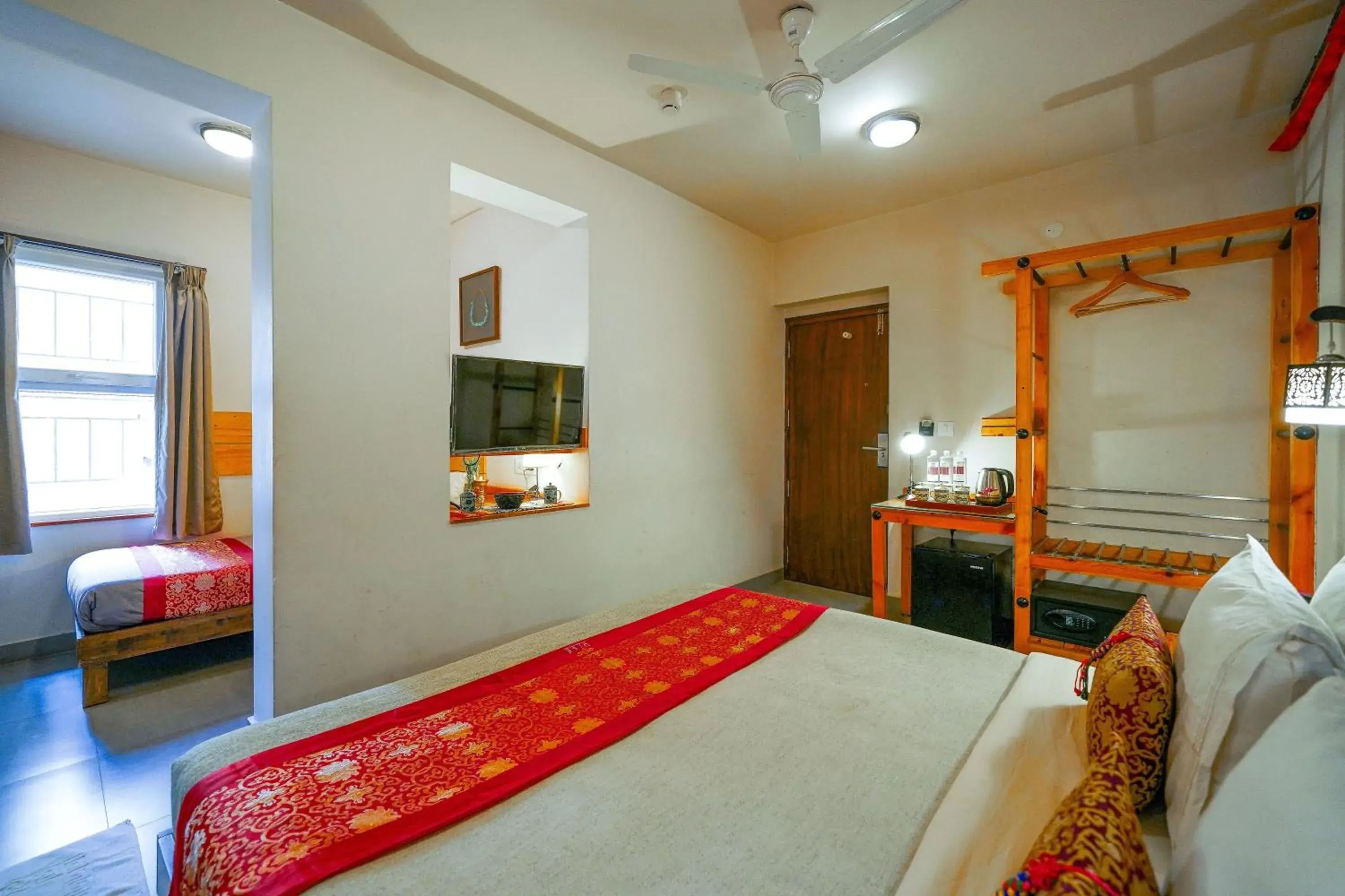 Bed in Open Hotel by Olive - Utse Suites Bed in Open Hotel by Olive - Utse Suites