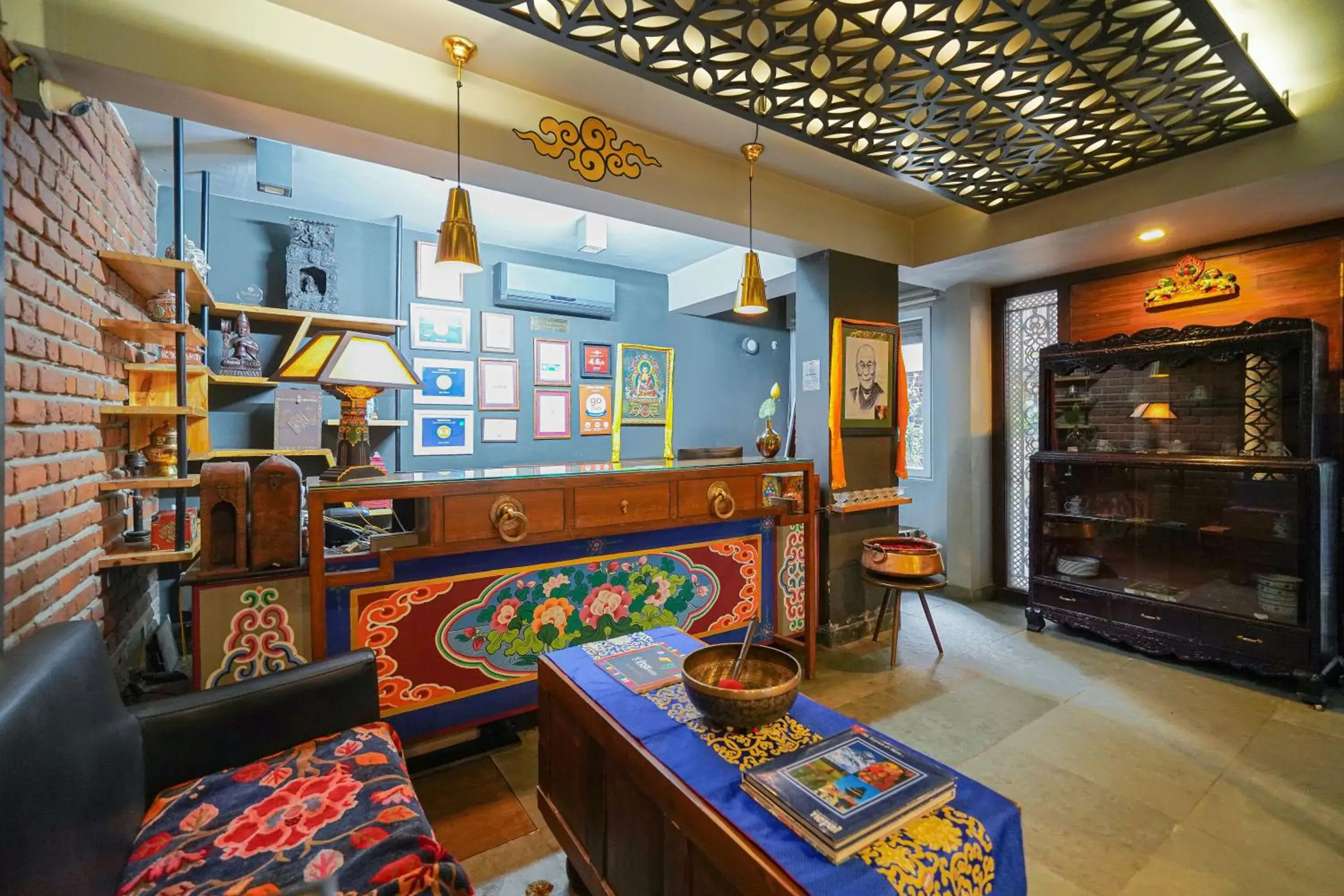 Lobby or reception in Open Hotel by Olive - Utse Suites Lobby or reception in Open Hotel by Olive - Utse Suites