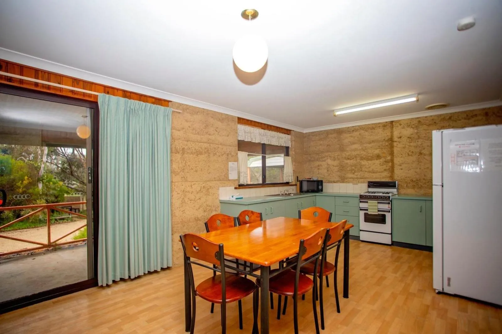 Hopetoun Motel & Chalet Village