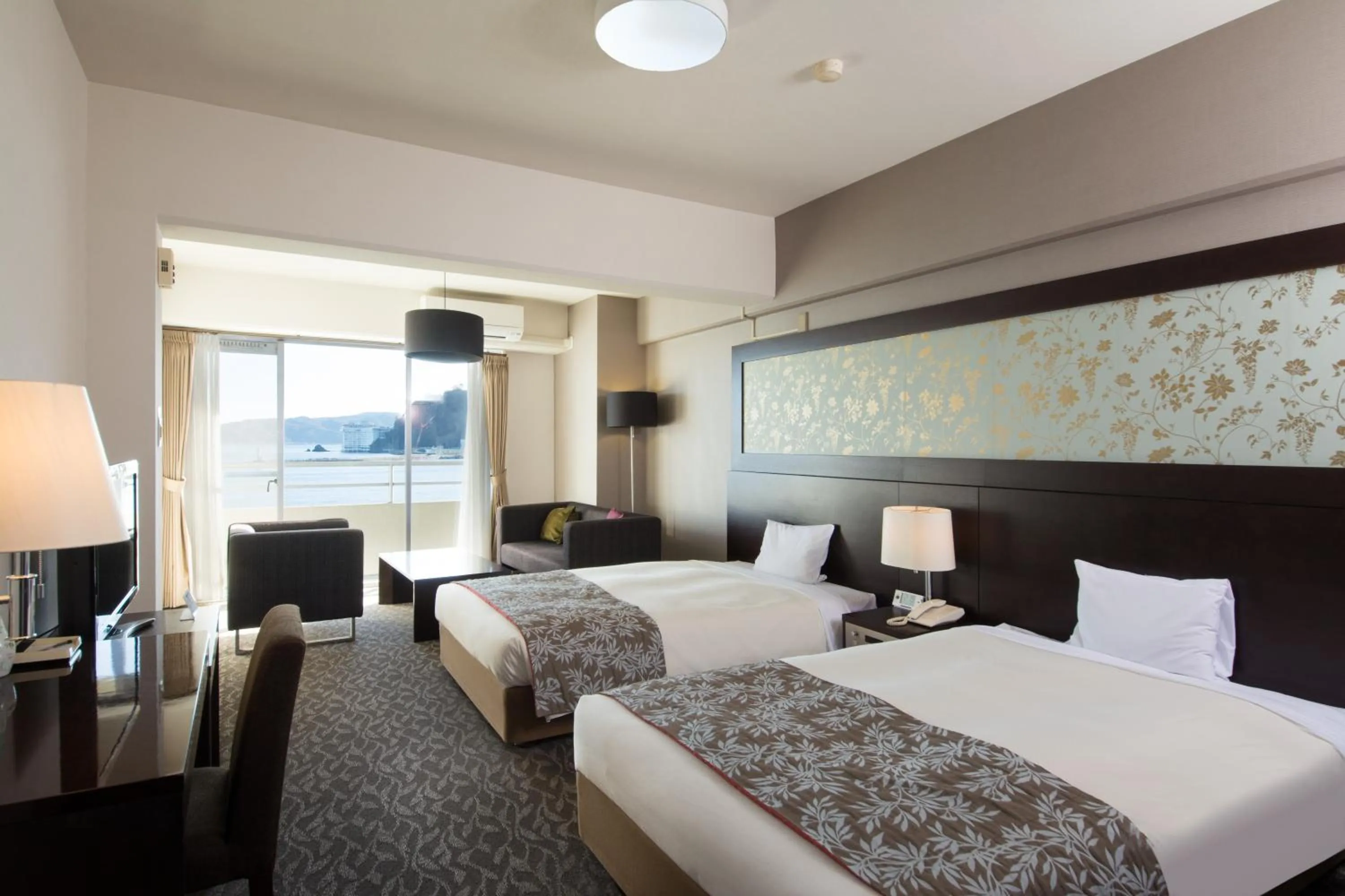 Photo of the whole room, Bed in Wisterian Life Club Atami