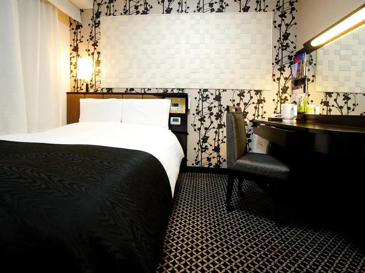 APA Hotel Chiba Inzaimakinohara Ekimae