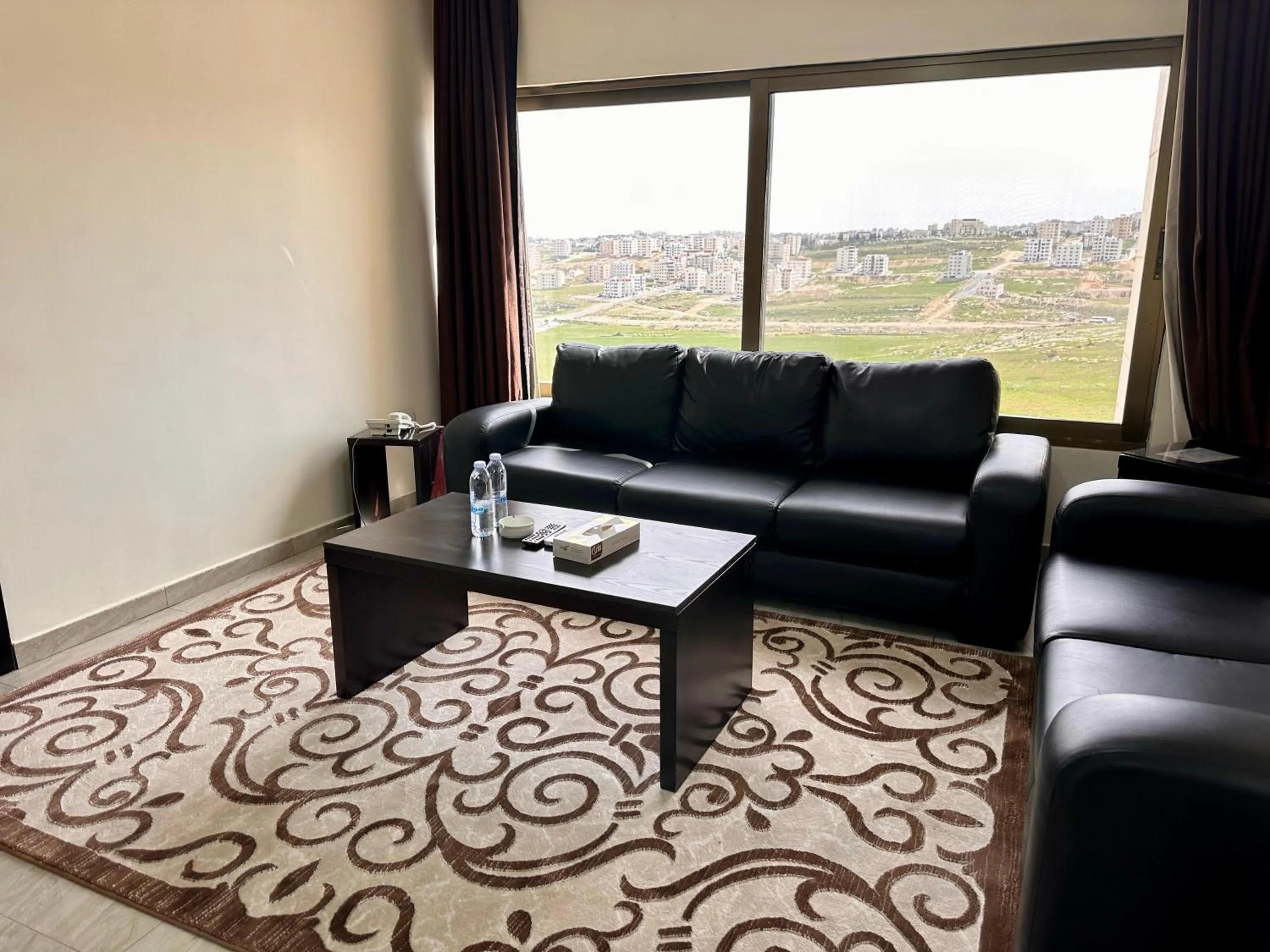 One-Bedroom Suite in Margarita Hotel