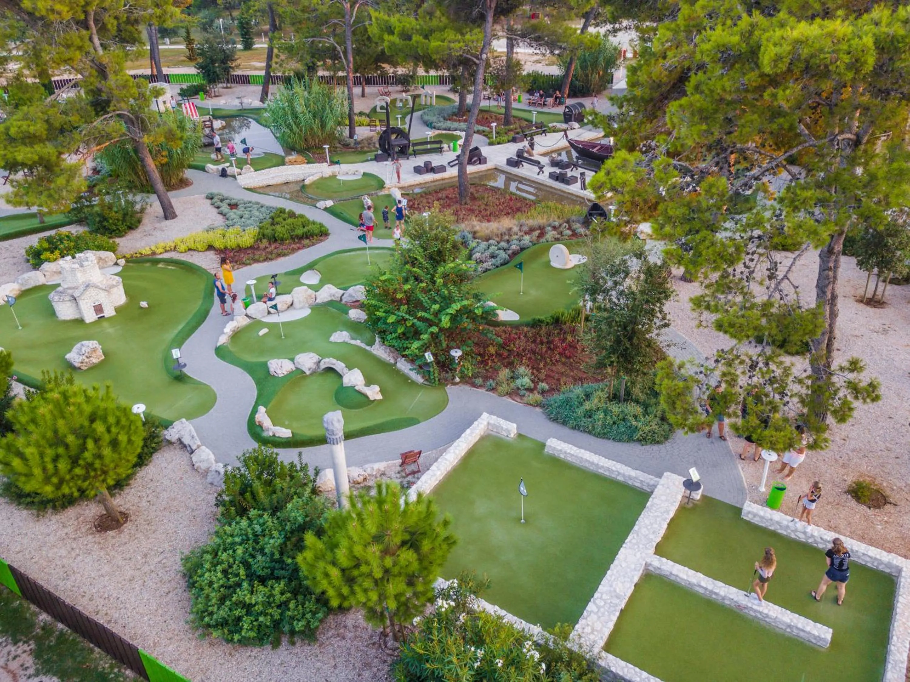 Minigolf in Zaton Holiday Resort
