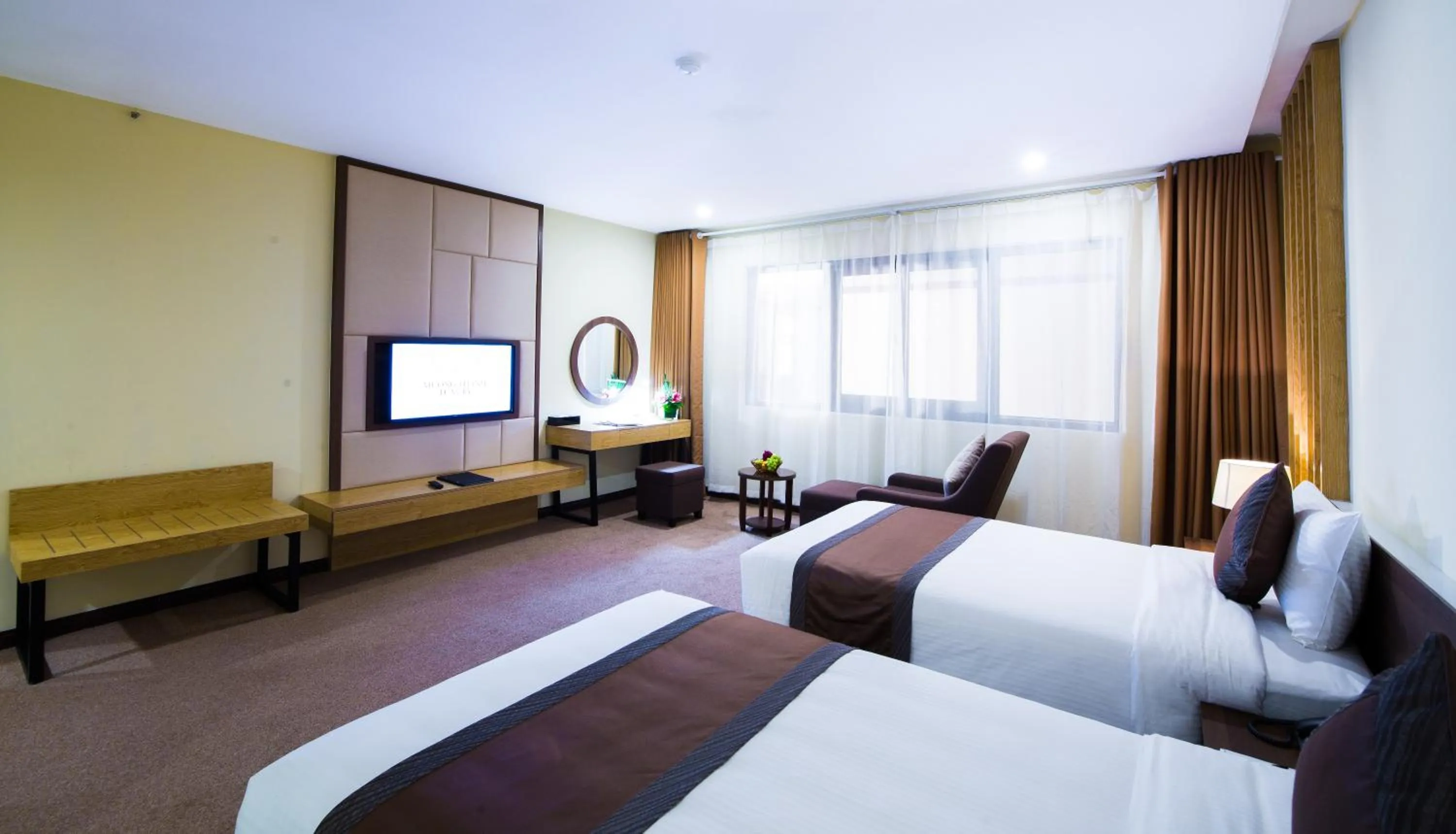 Photo of the whole room, Bed in Muong Thanh Luxury Buon Ma Thuot Hotel