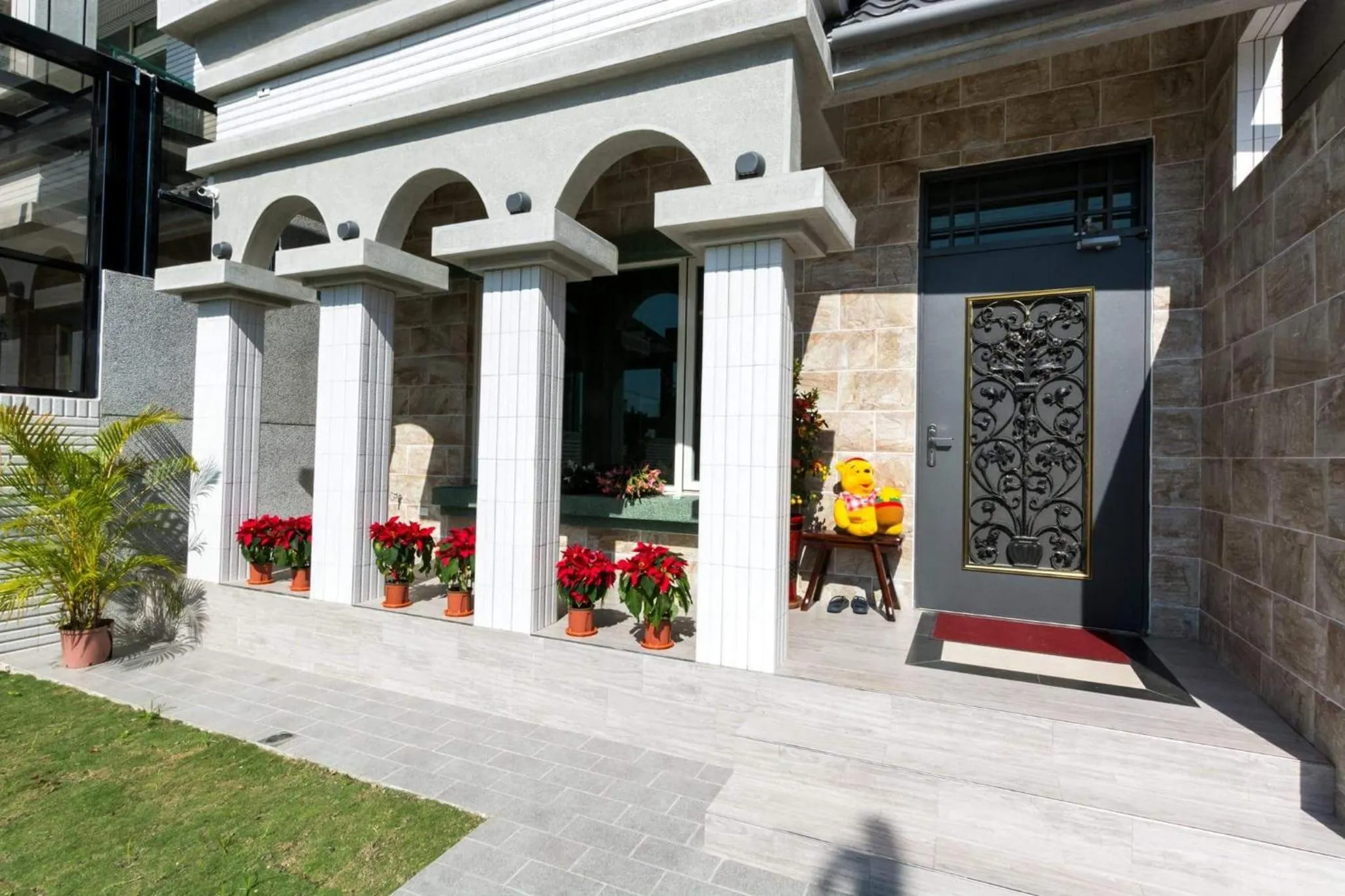 Property building in Pandora B&B