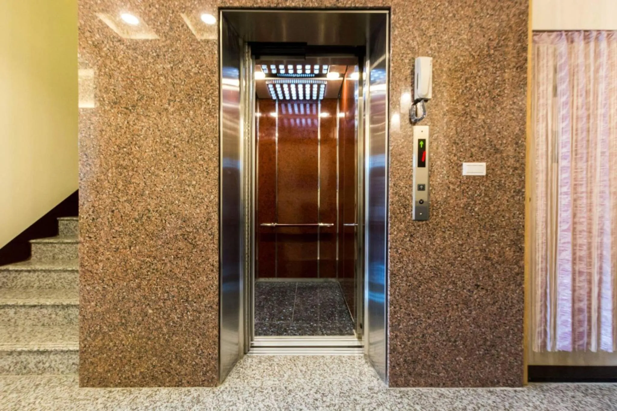 Decorative detail in Pandora B&B