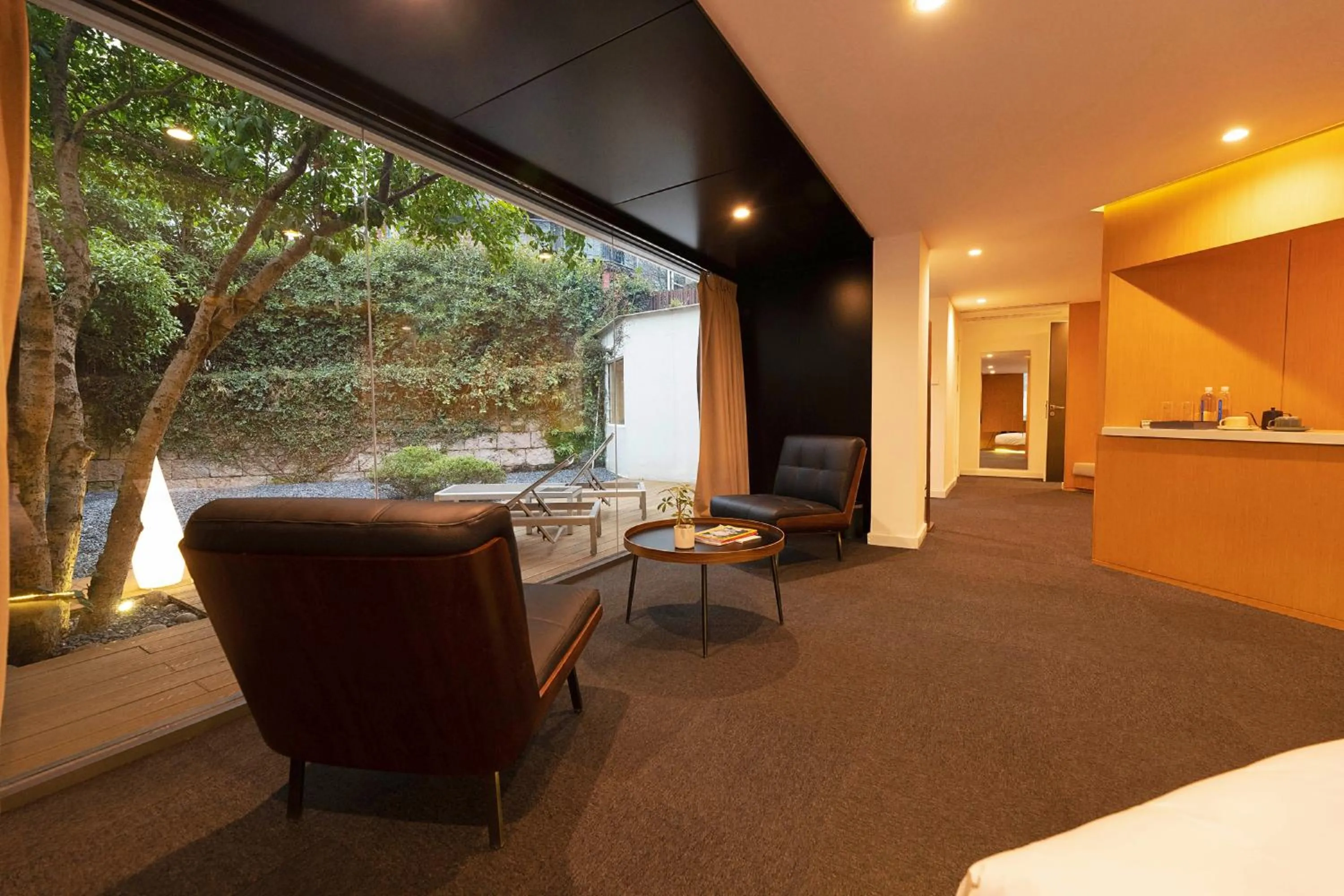 Bedroom in Aventree Hotel