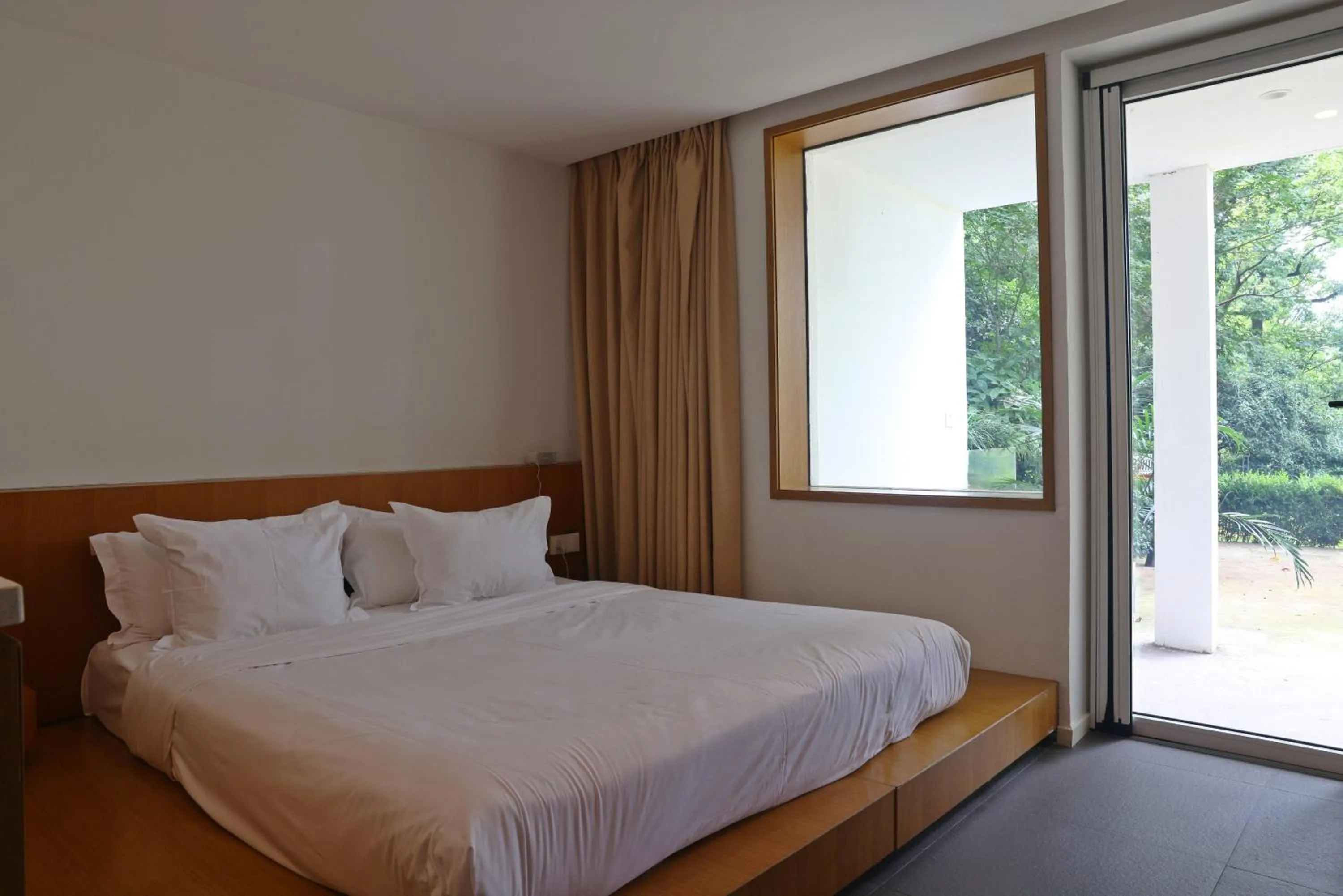 Bed in Aventree Hotel