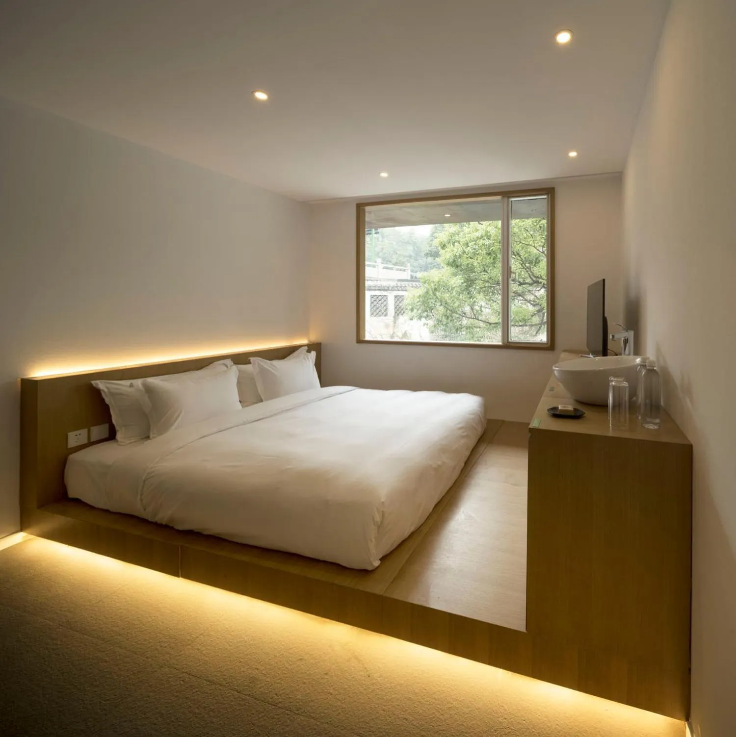 Bed in Aventree Hotel