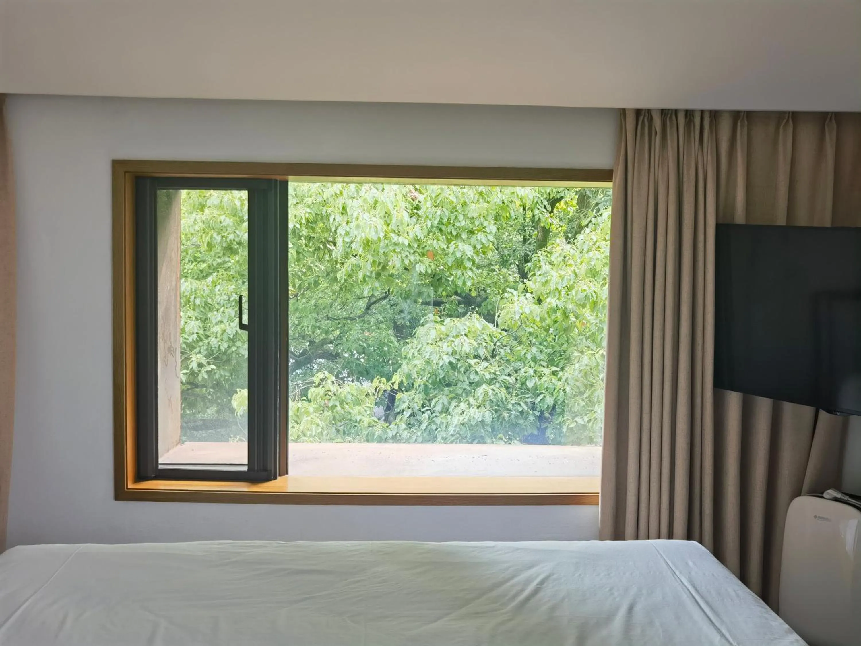 Bed in Aventree Hotel