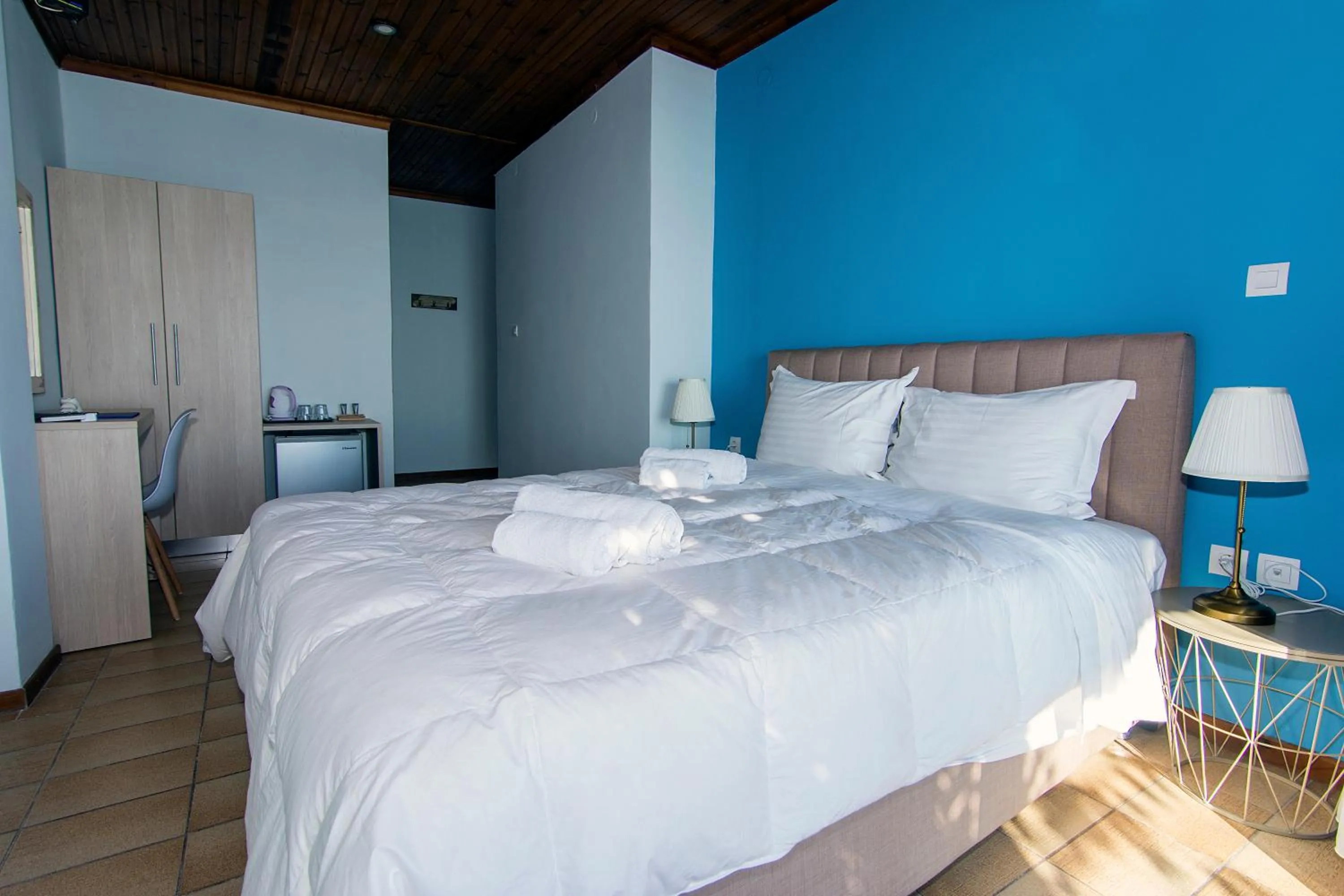 Poseidon Apartments
