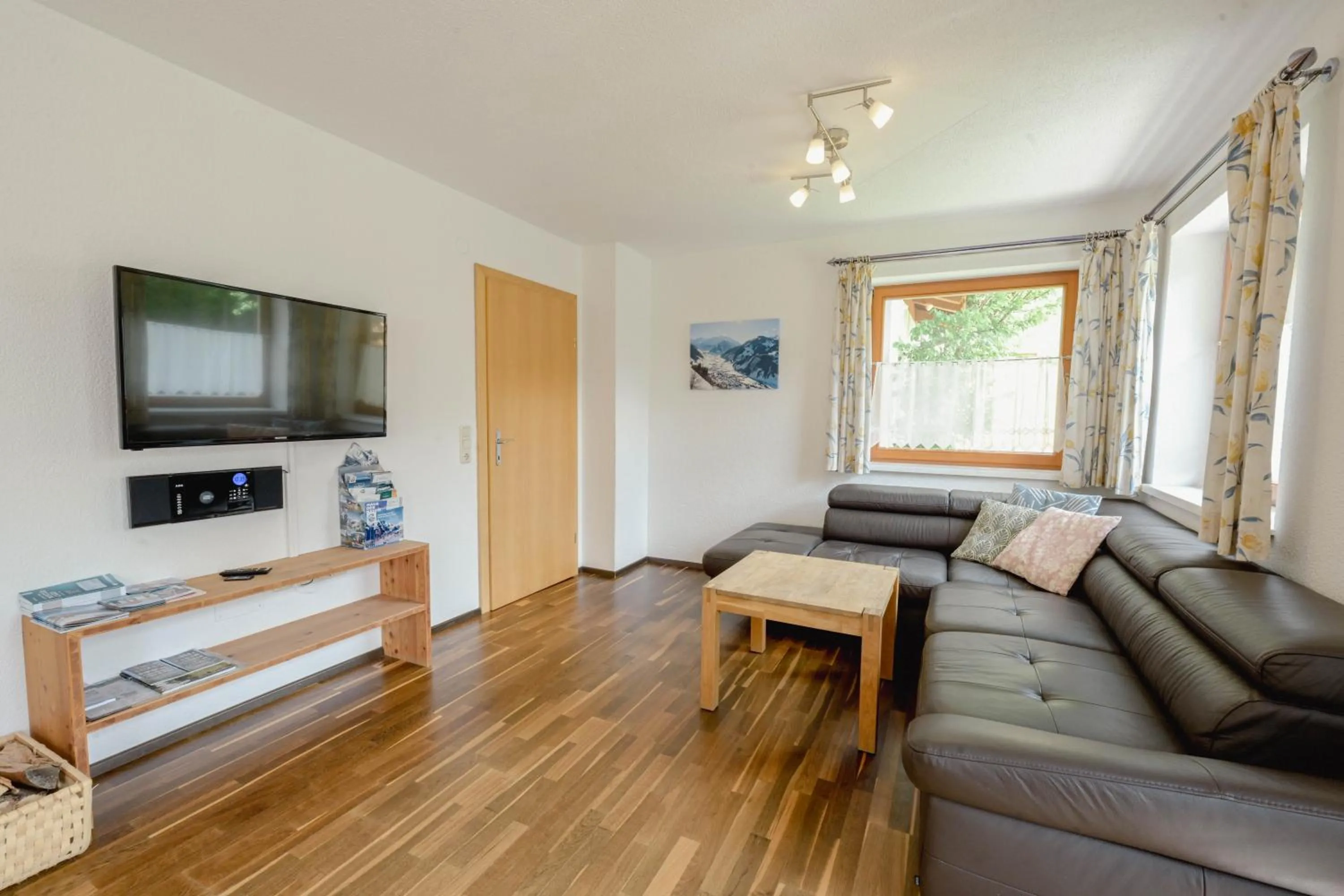TV and multimedia in Ferienhaus Rauris