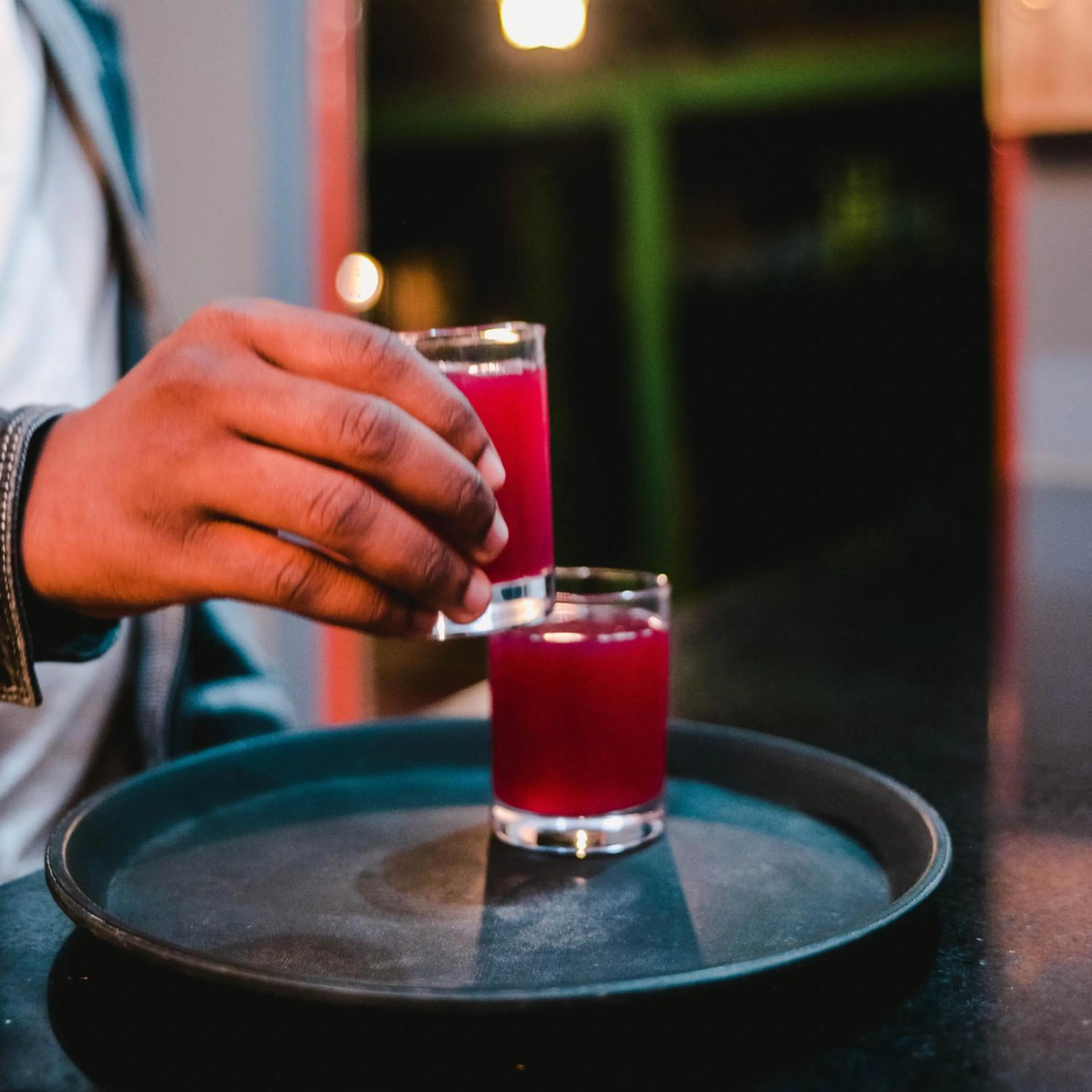 Drinks in Crest Safari Lodge Bed and Breakfast