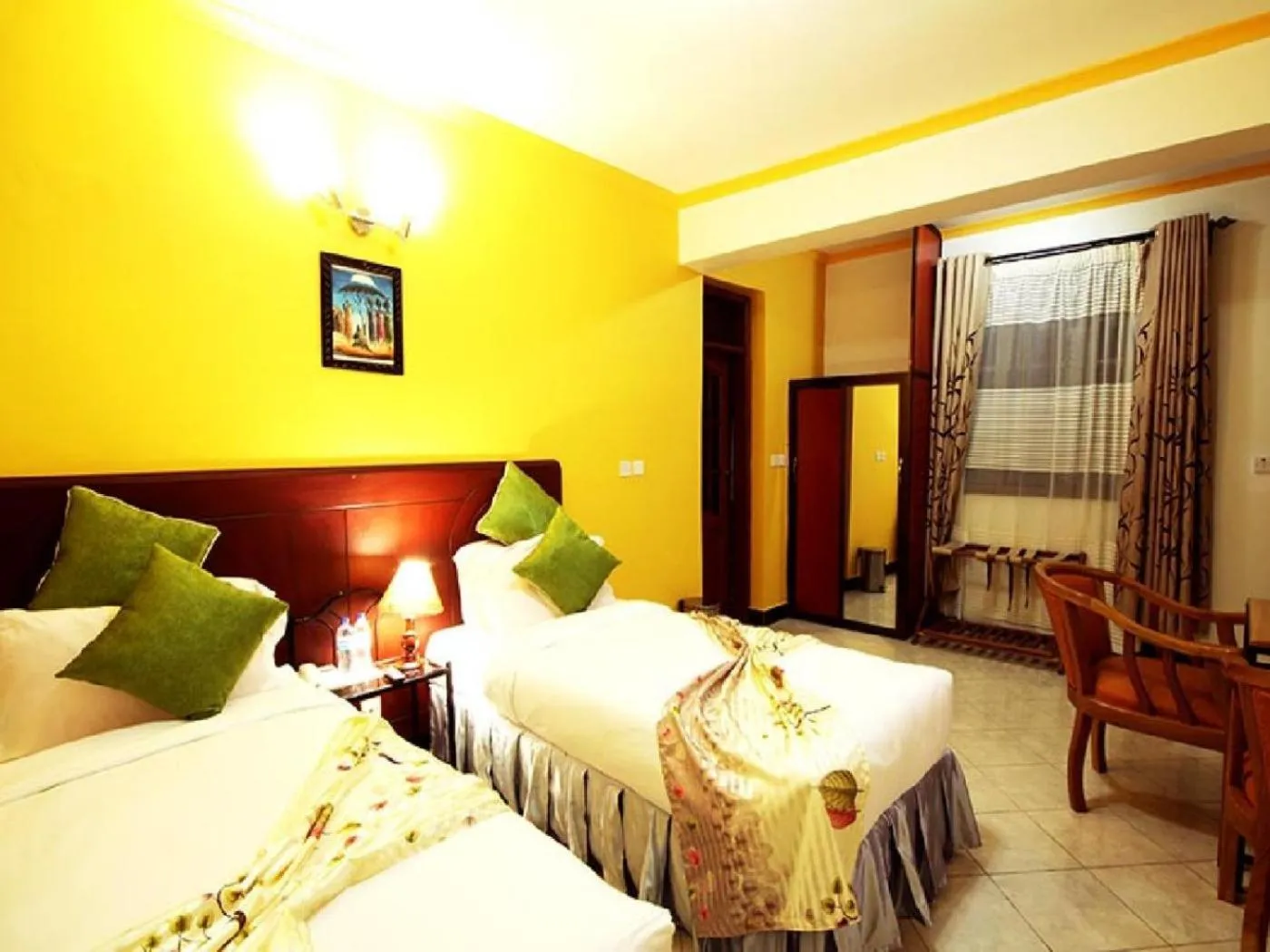 Photo of the whole room in Crest Safari Lodge Bed and Breakfast