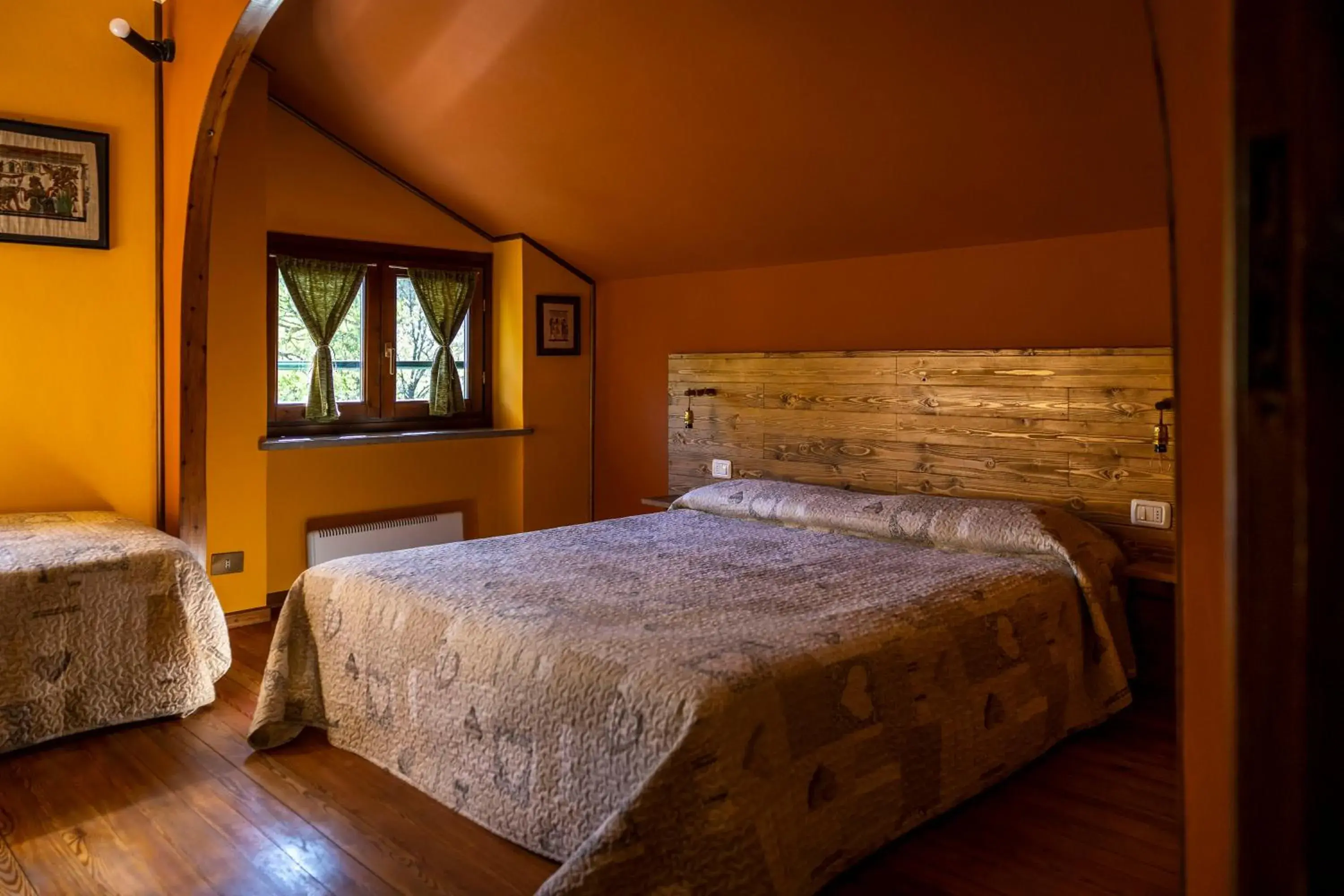 Double Room with Mountain View in B&B Pian Savin Double Room with Mountain View in B&B Pian Savin