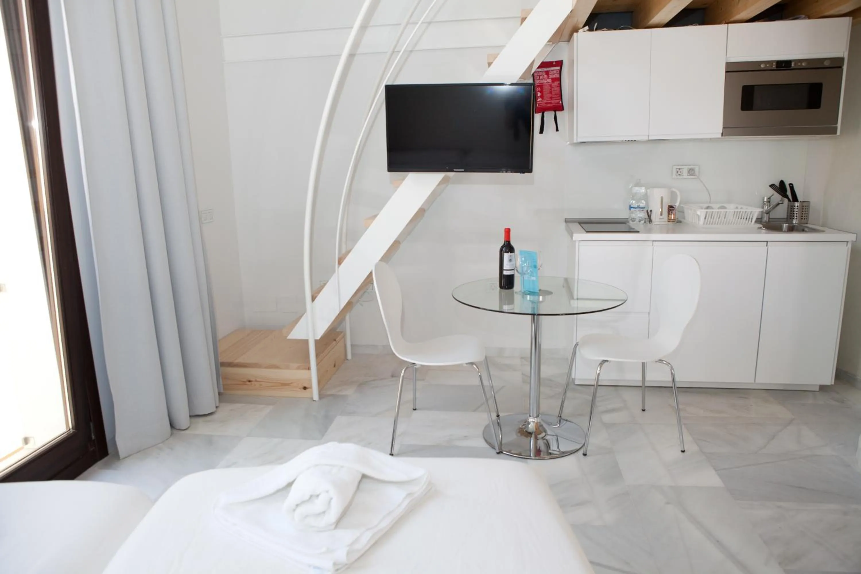 Dining area in Malaga City Breaks