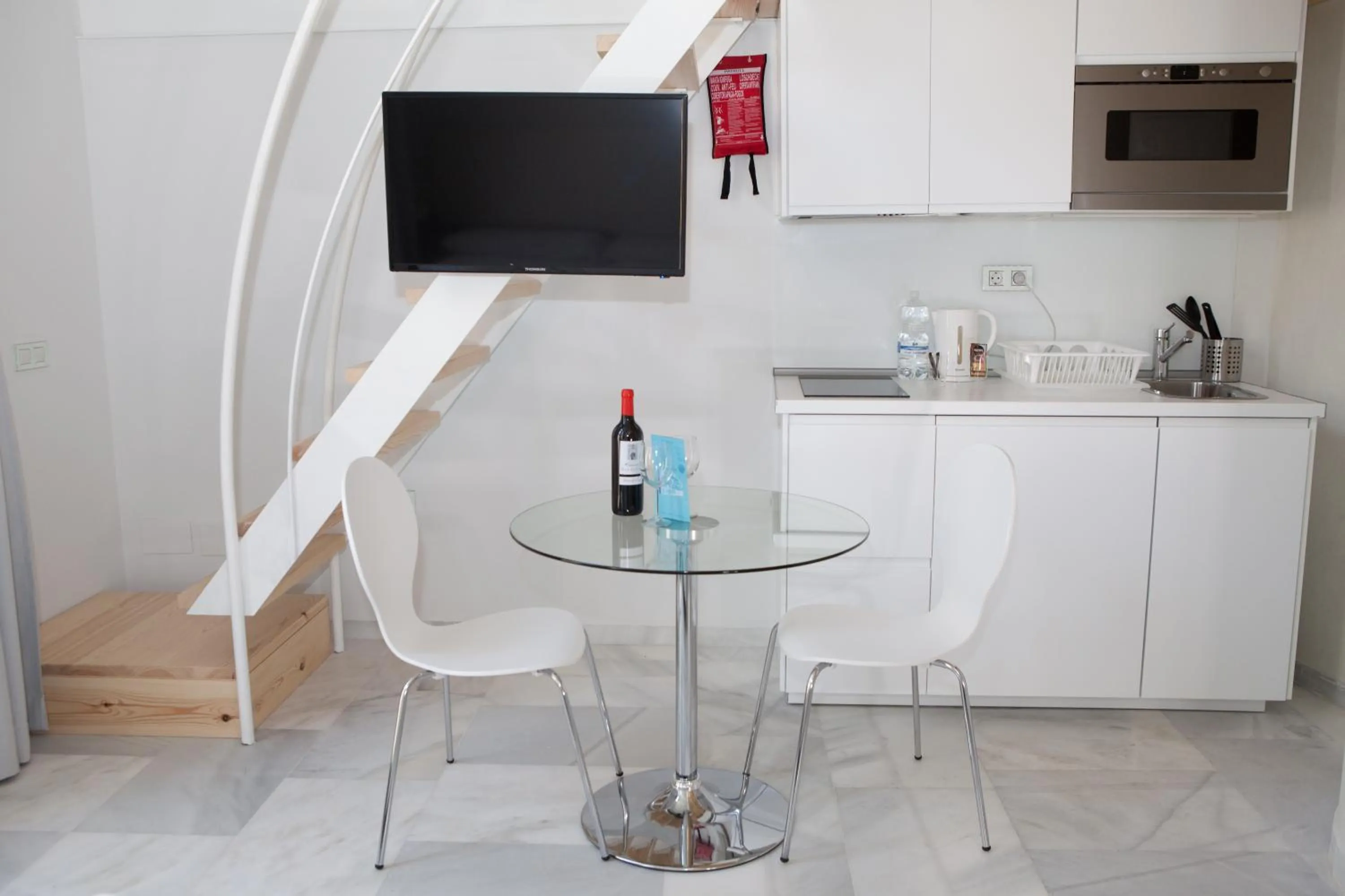 Dining area in Malaga City Breaks