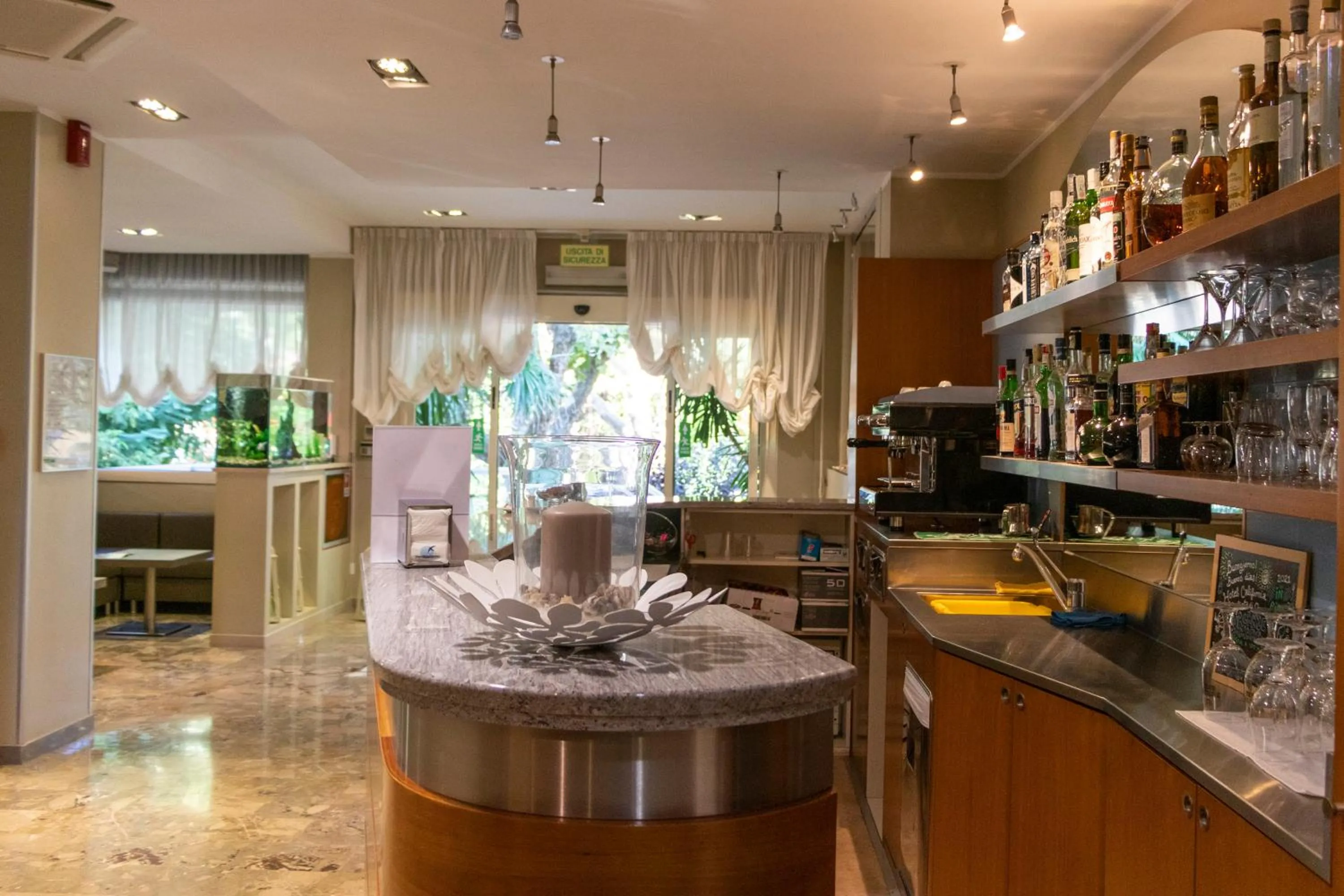 Lounge or bar in California Pastry Hotel