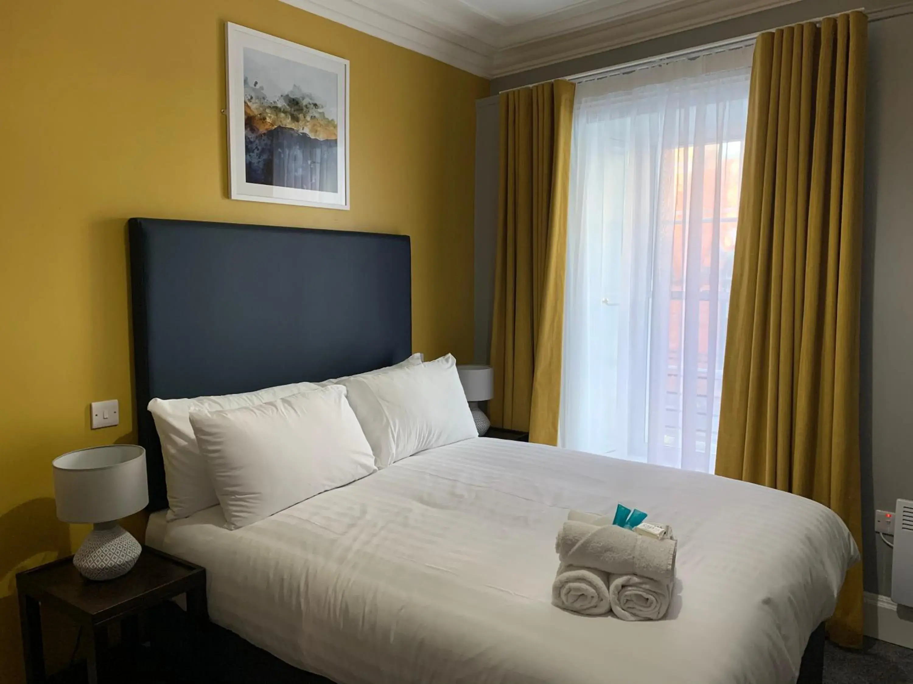 Standard Twin Room - single occupancy in Denvir's of Downpatrick Standard Twin Room - single occupancy in Denvir's of Downpatrick