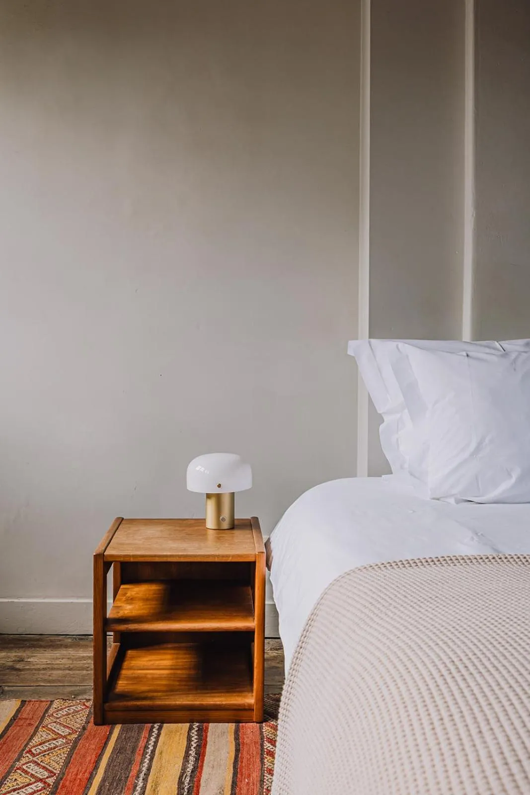 Bed in Burgstraat 8