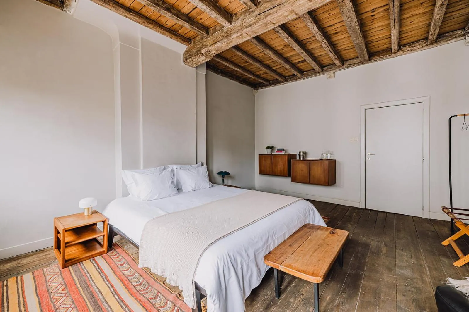 Bed in Burgstraat 8