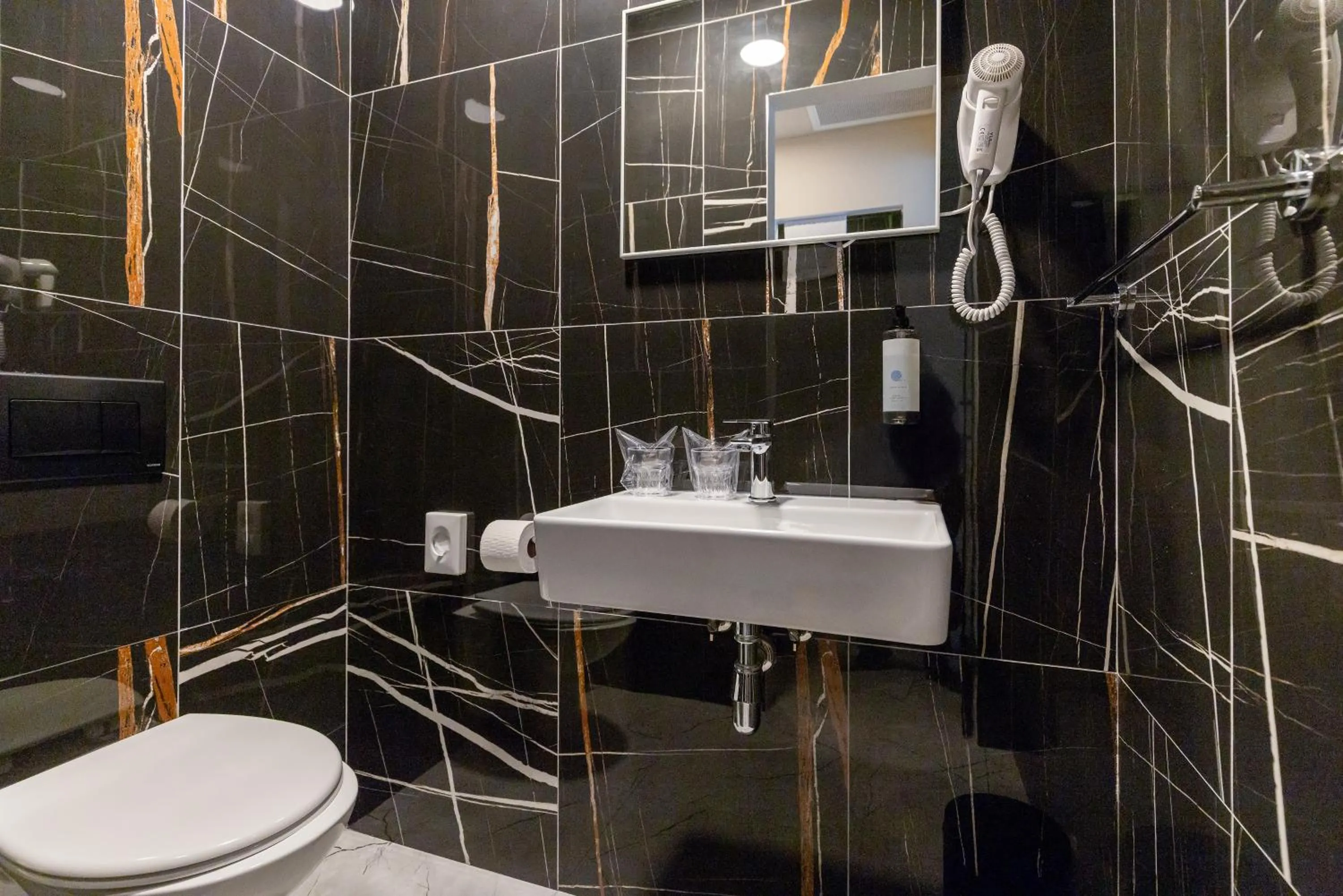 Hotel Emaus