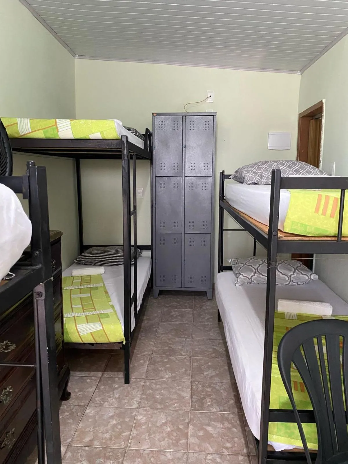 Quarto Masculino Compartilhado Santa Teresa Barra Glória Em cobertura