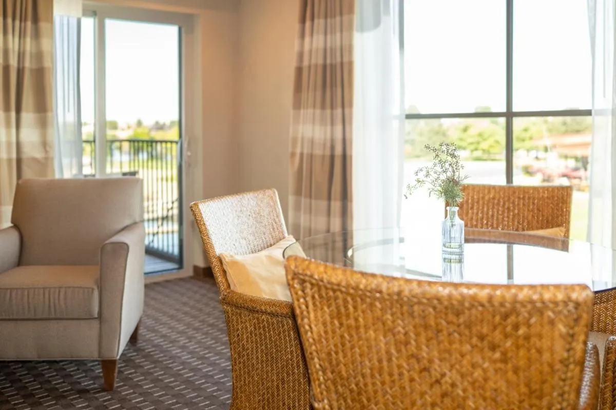 The Lodge at Columbia Point