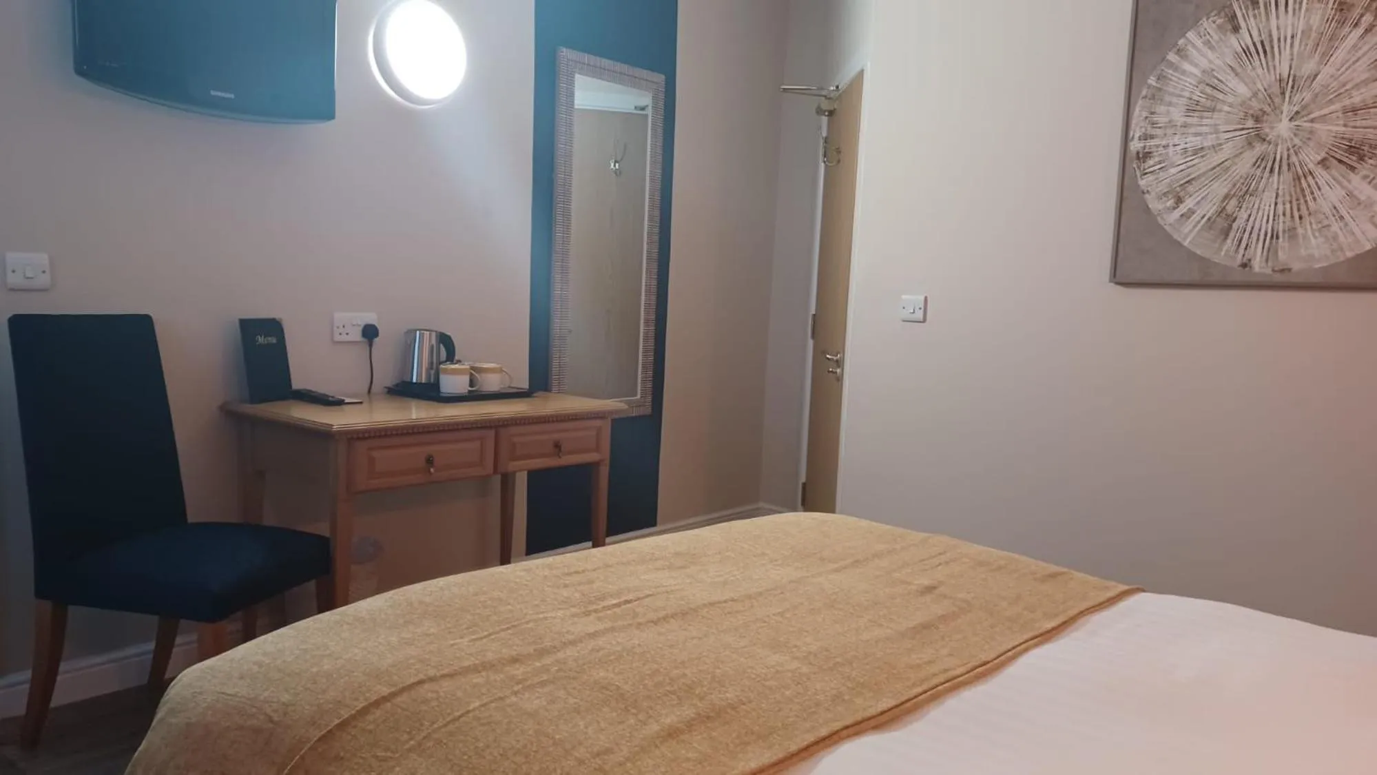 Bed in The Renishaw Rooms