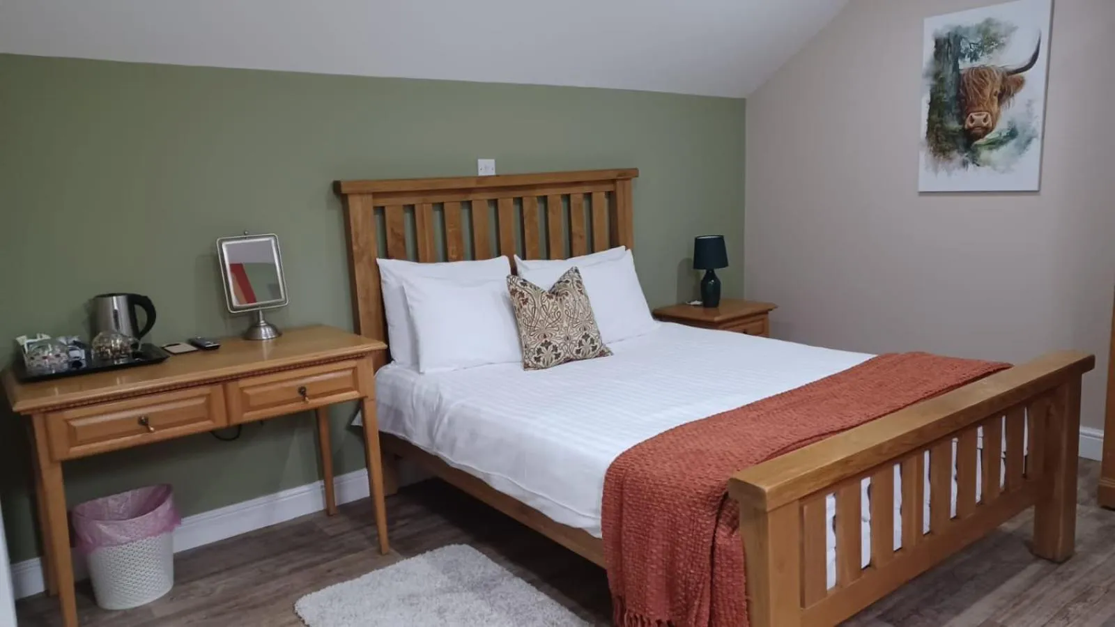 Bed in The Renishaw Rooms