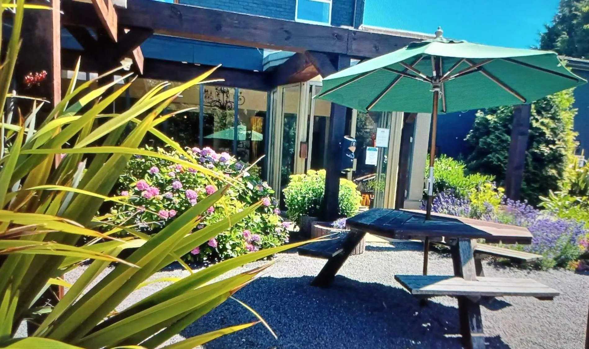 Garden in The Renishaw Rooms