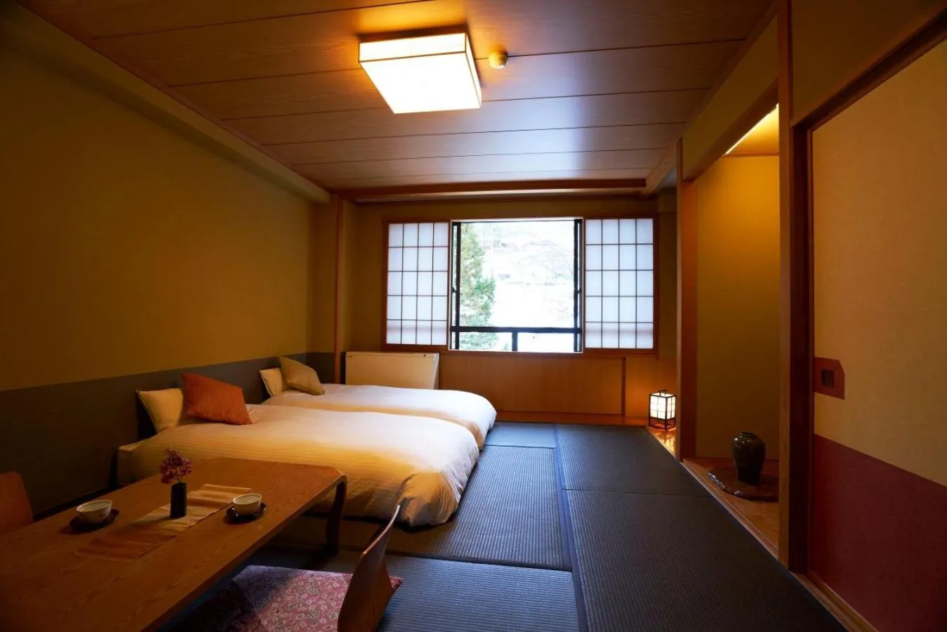 Photo of the whole room, Bed in Meitoya So
